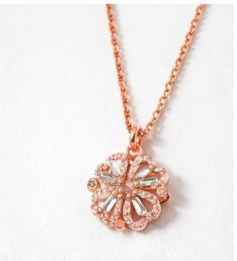 Rose Gold Floral Pendant Necklace
