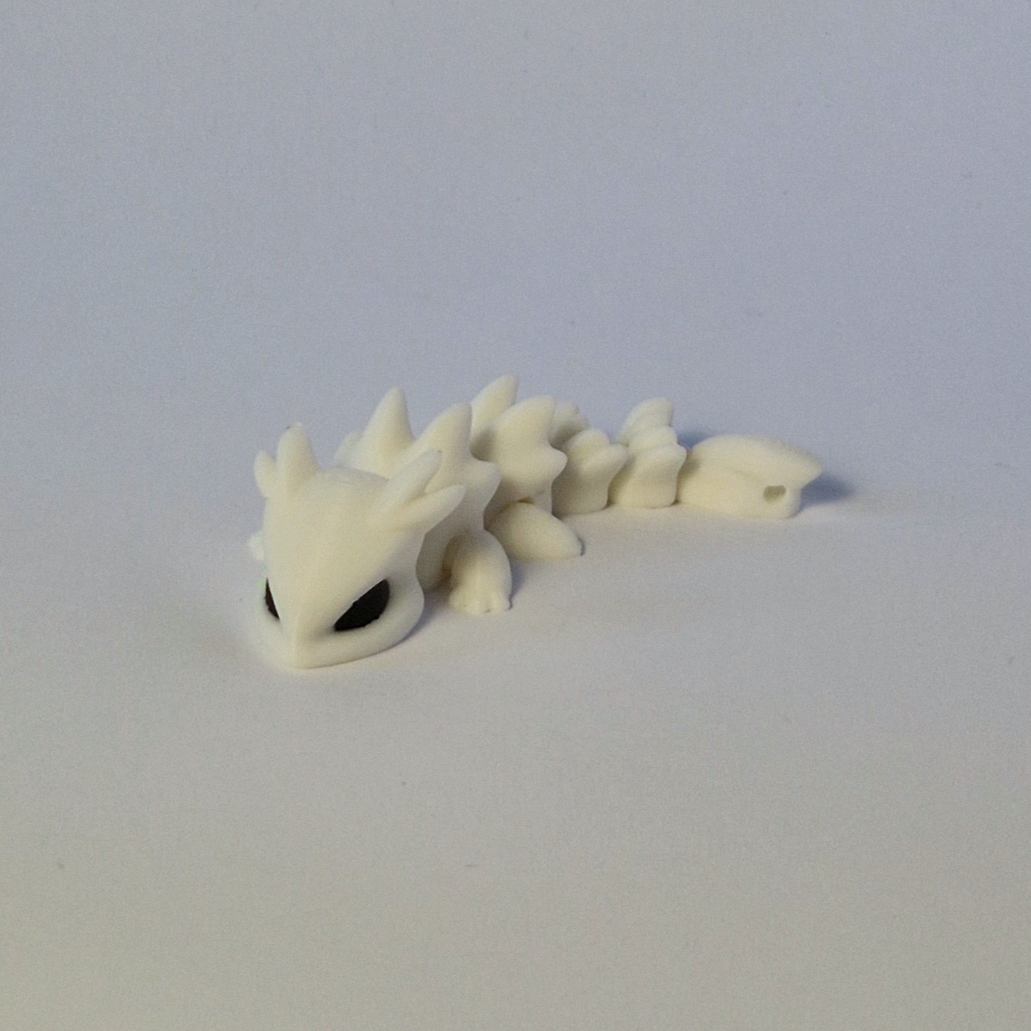 Mini 3D drakonai – spalvoti raktų pakabukai ir aksesuarai