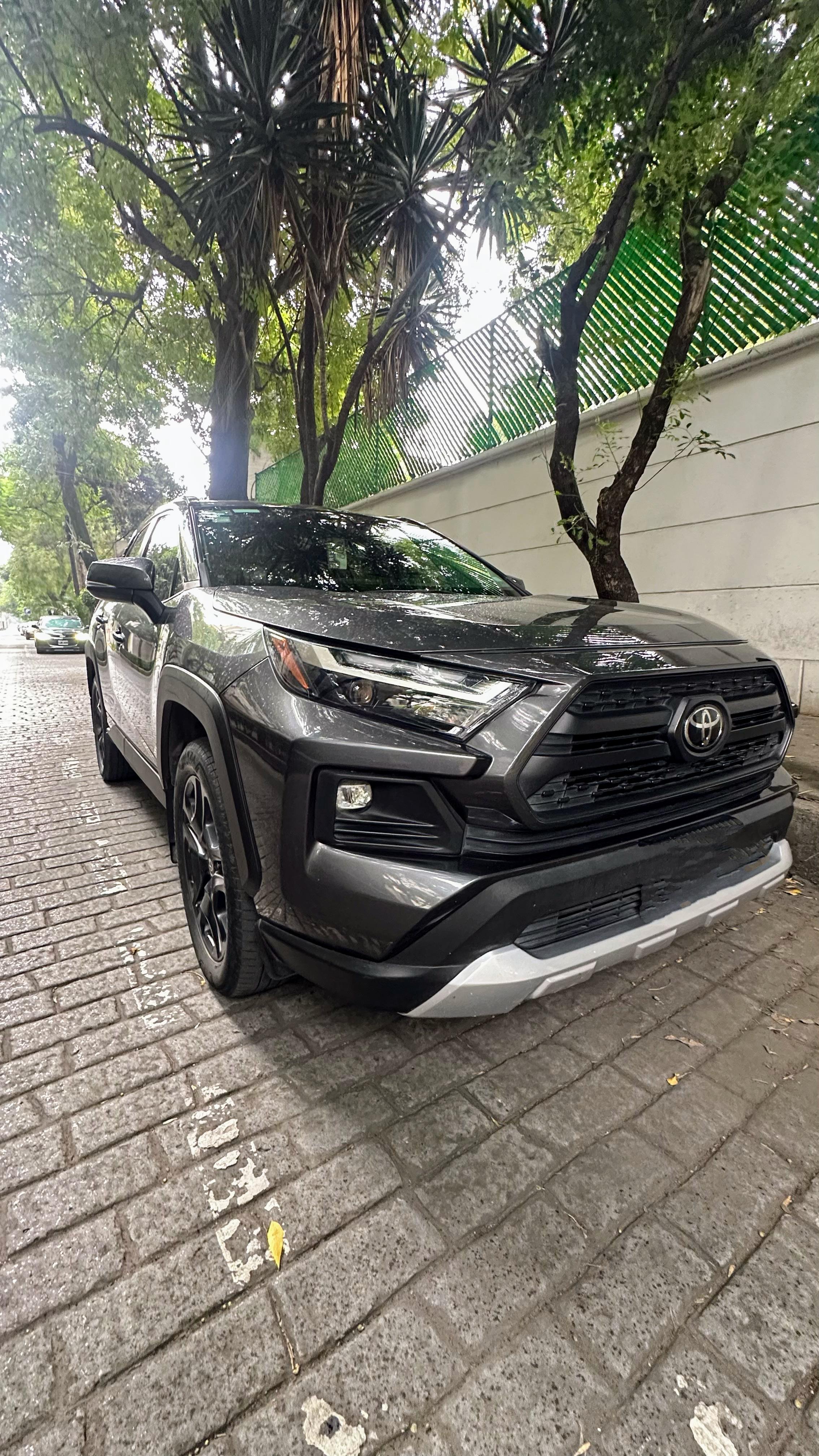 Toyota 