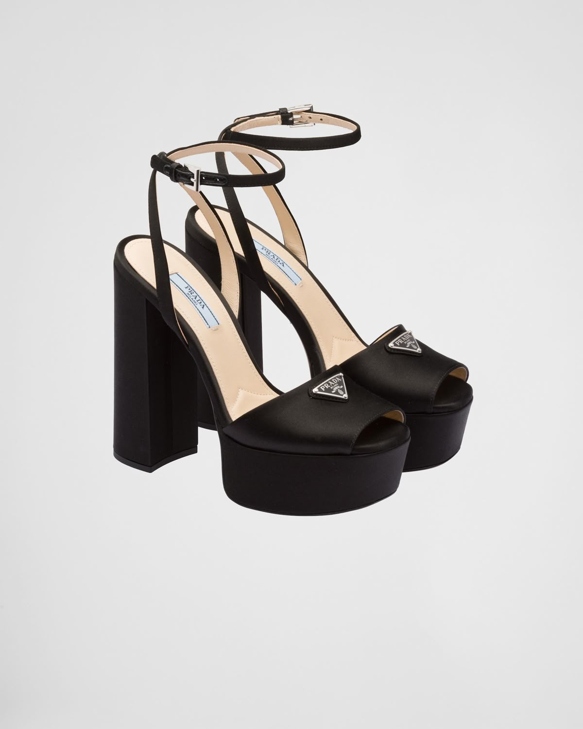Sandalias plataforma negras de lujo PRADA