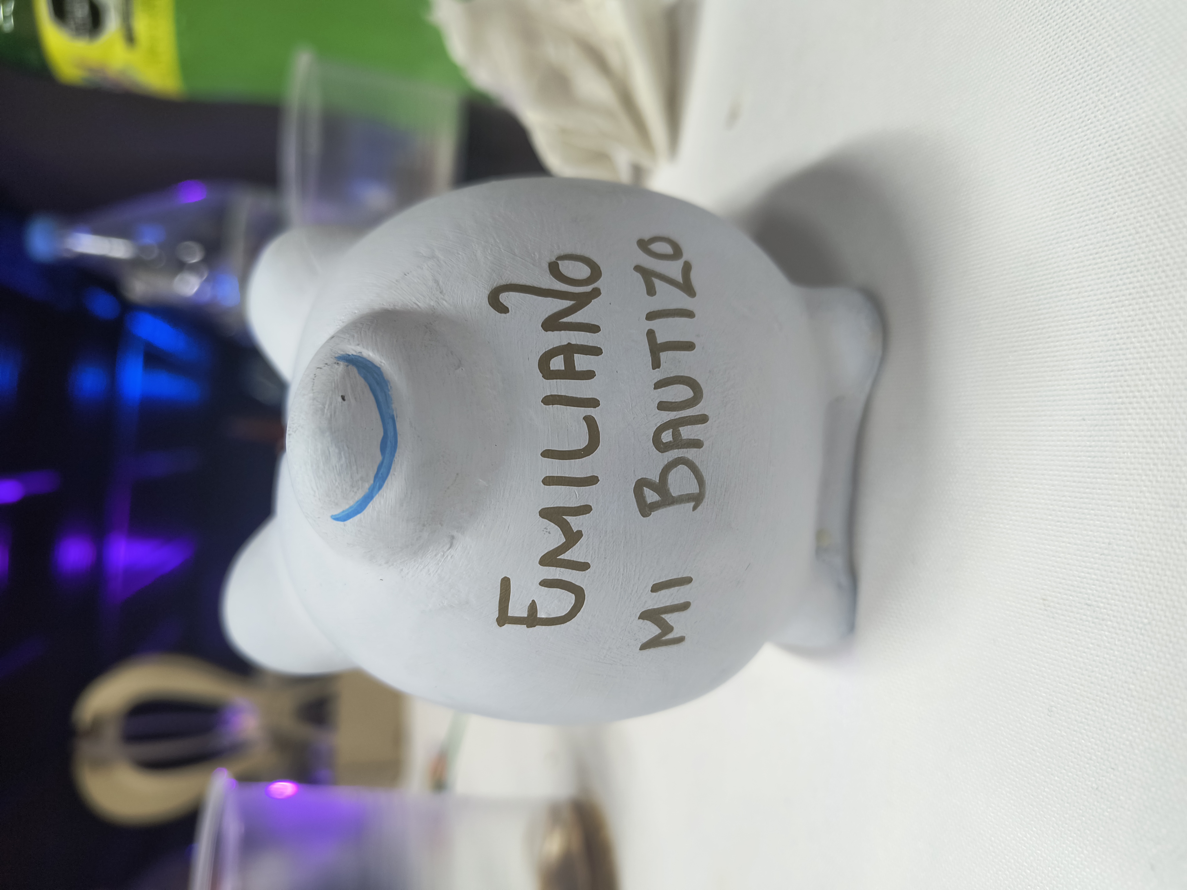 Alcancía pintada a mano