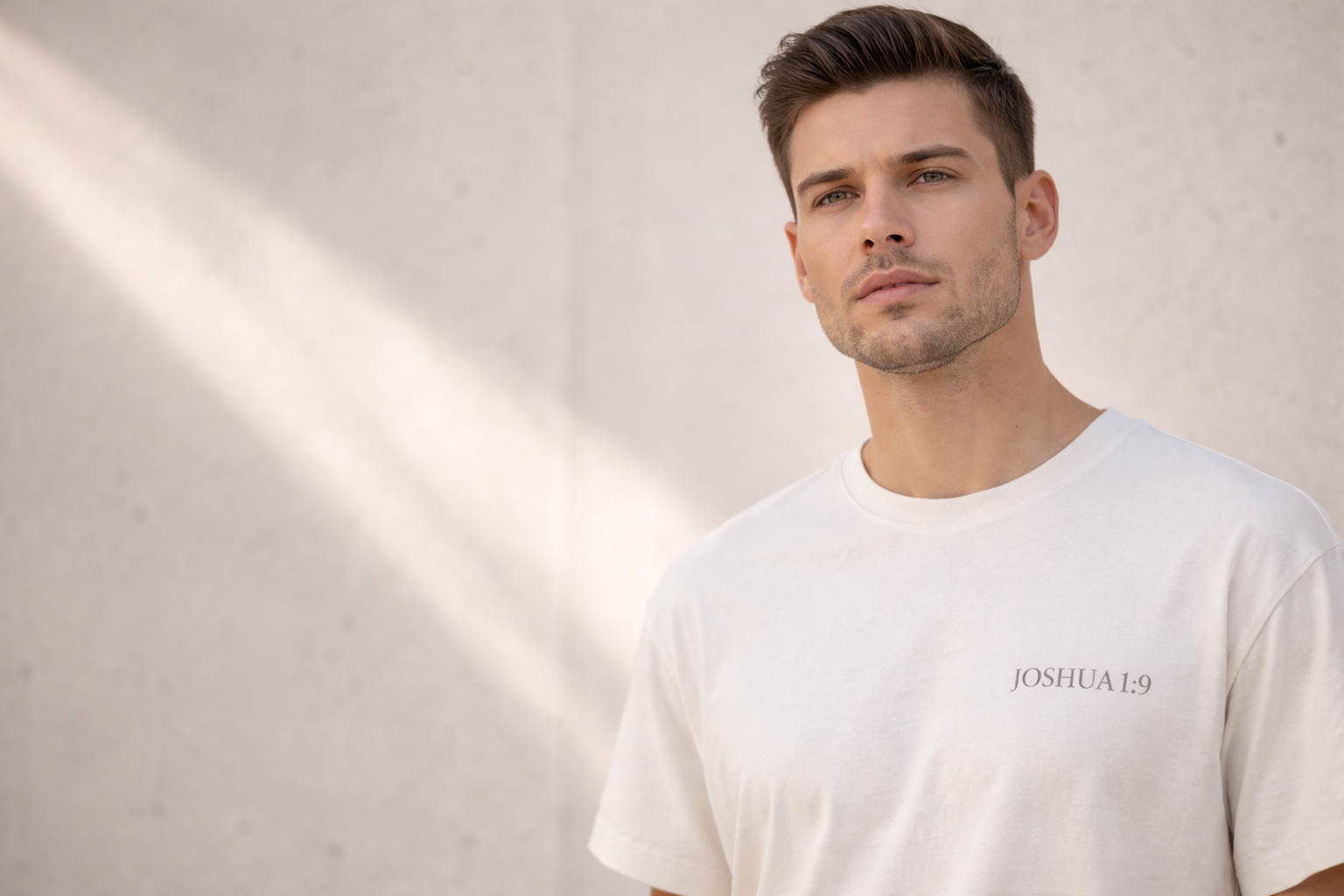 Joshua 1:9 Minimalist T-Shirt