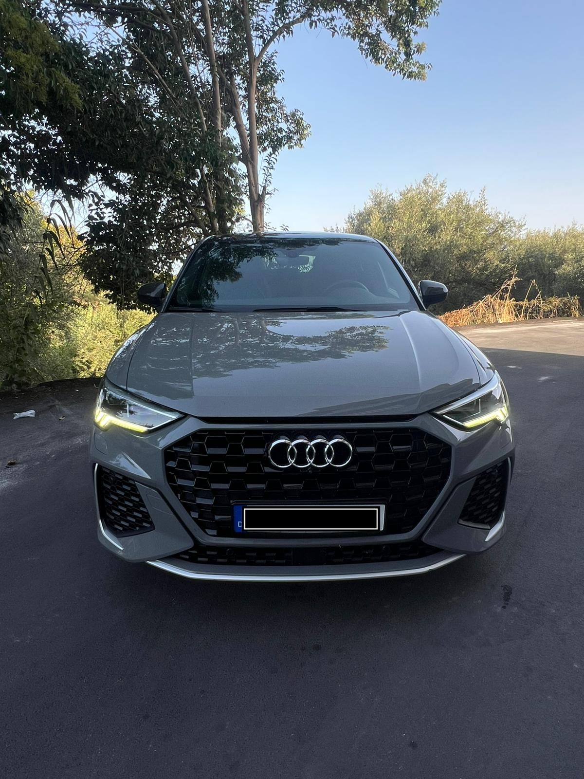 AUDI RSQ3 SPORTBACK