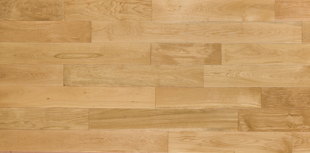 "Tarima Maciza Barnizada Mb Roble Macizo" 400-1200x125x18mm