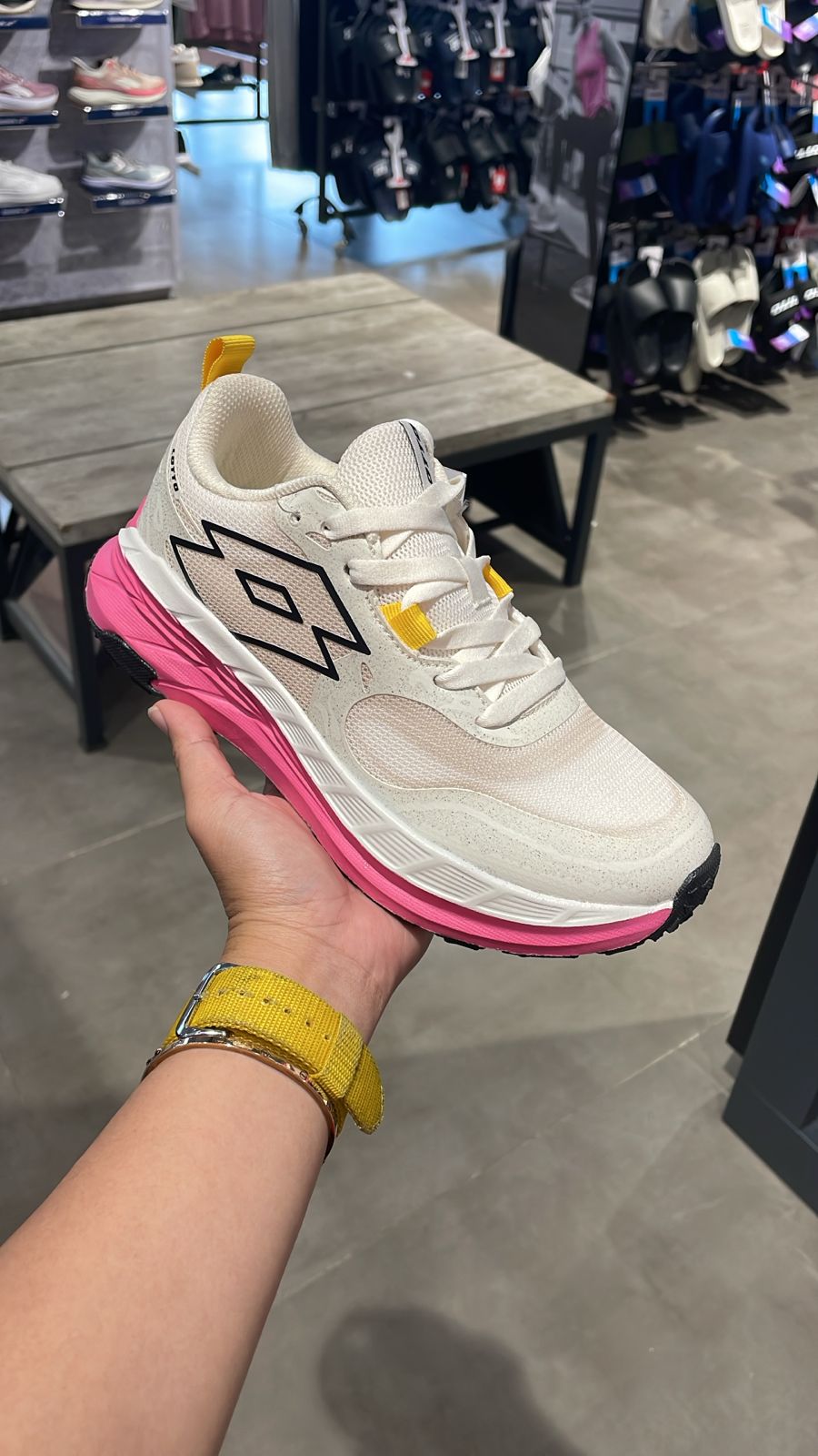 Lotto Florence Women's Outdoor Shoes - Pink