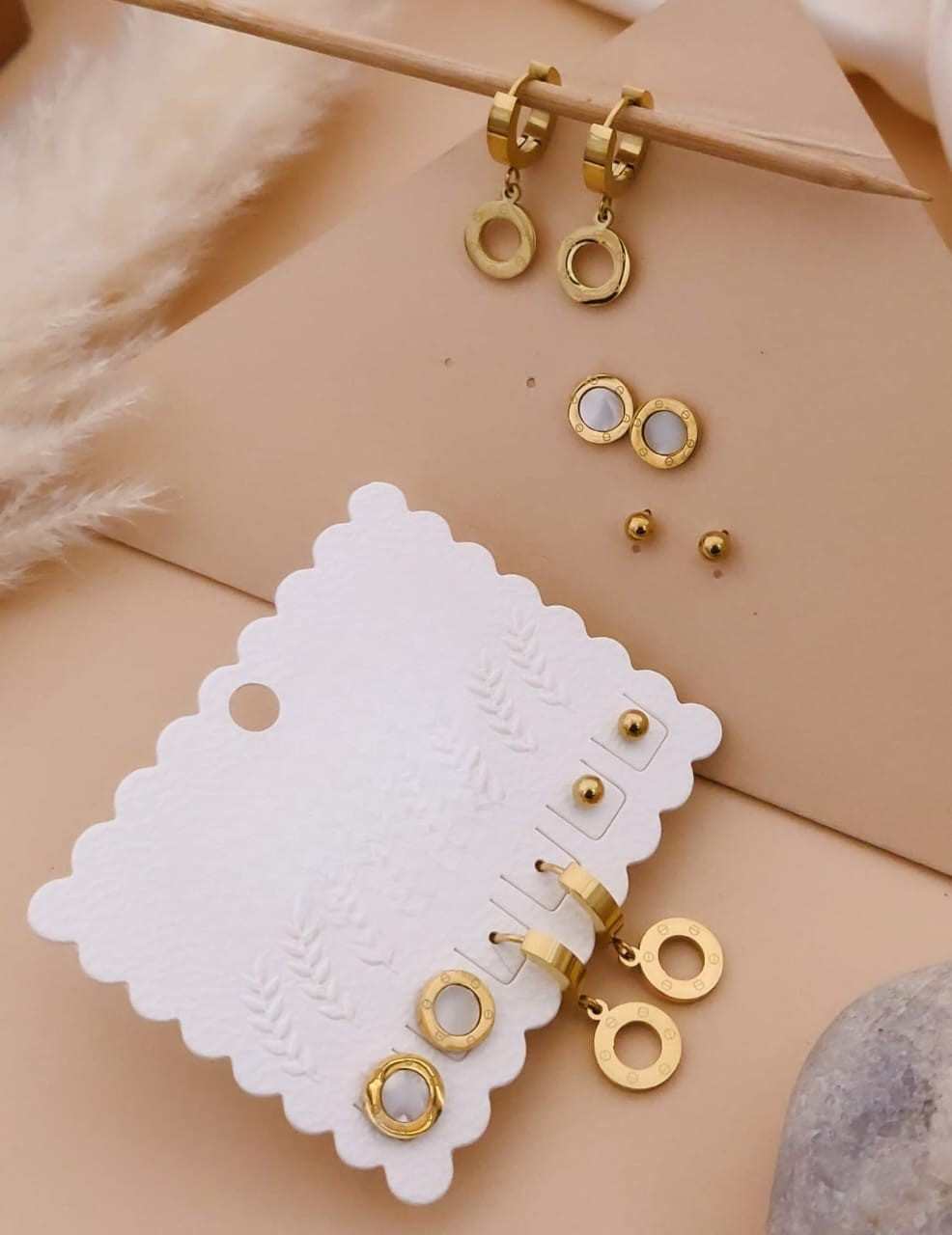 Gold Circle Earring Set