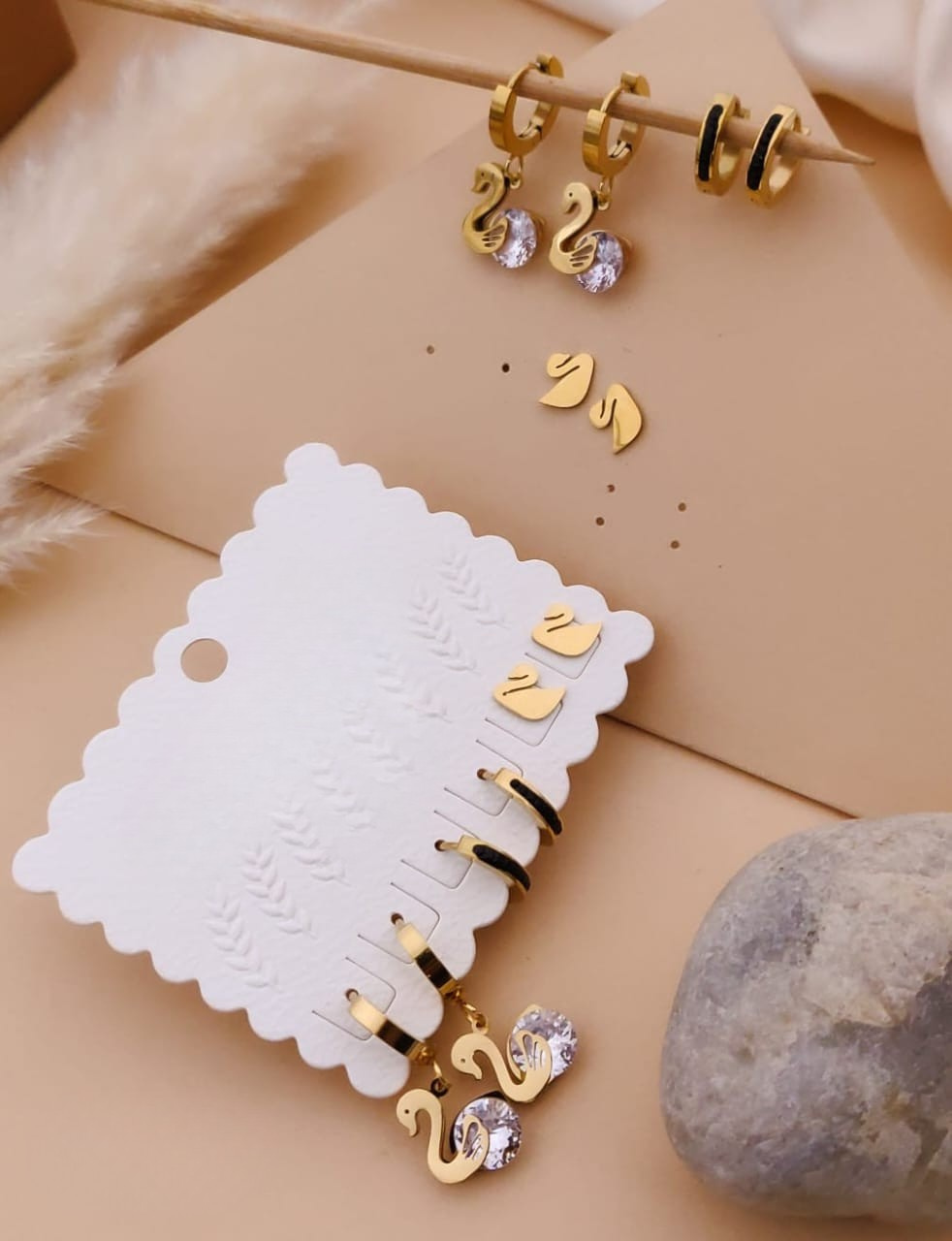 Swan Gold Earrings Set