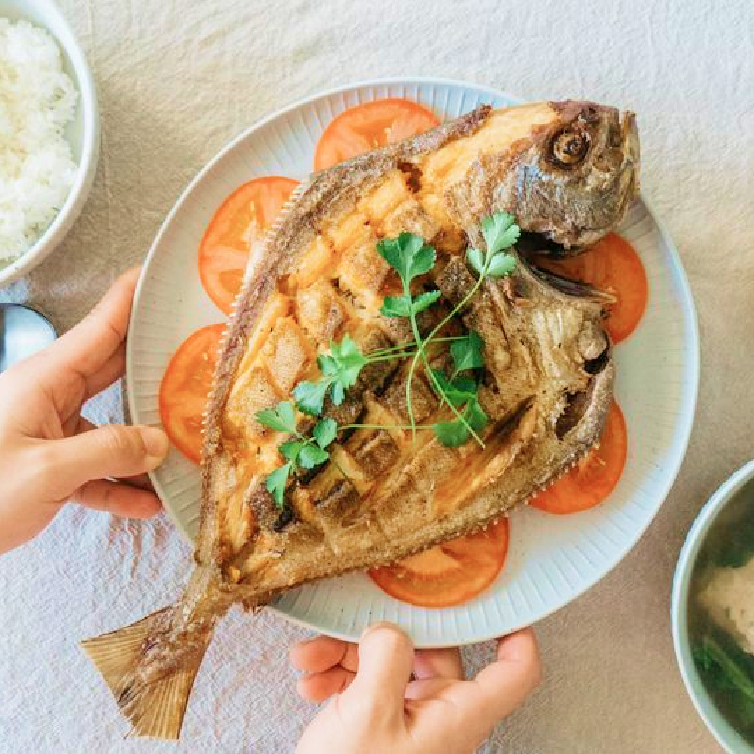 Cá chim trắng tươi sống