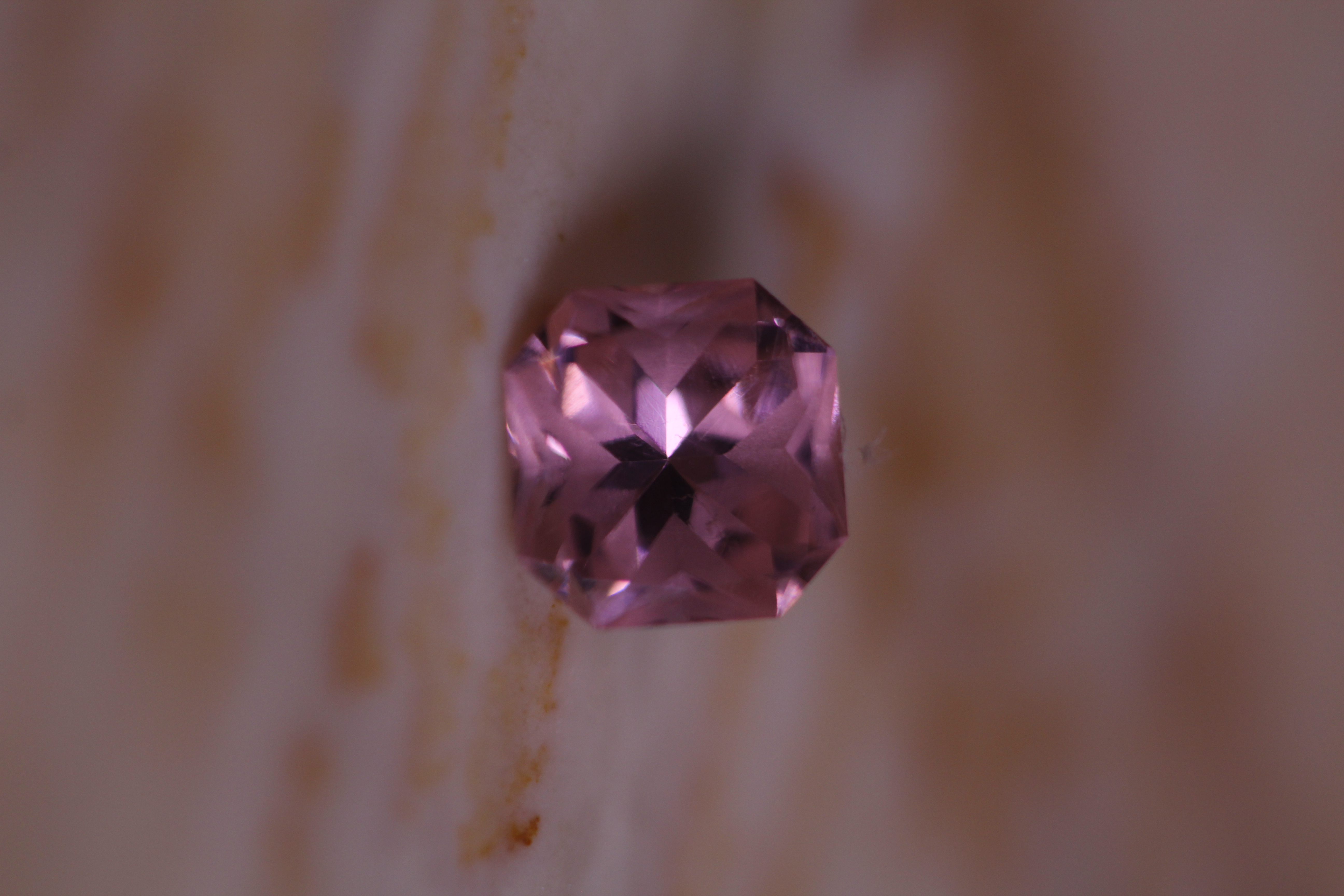1.5 ct Color Change Cubic Zirconia