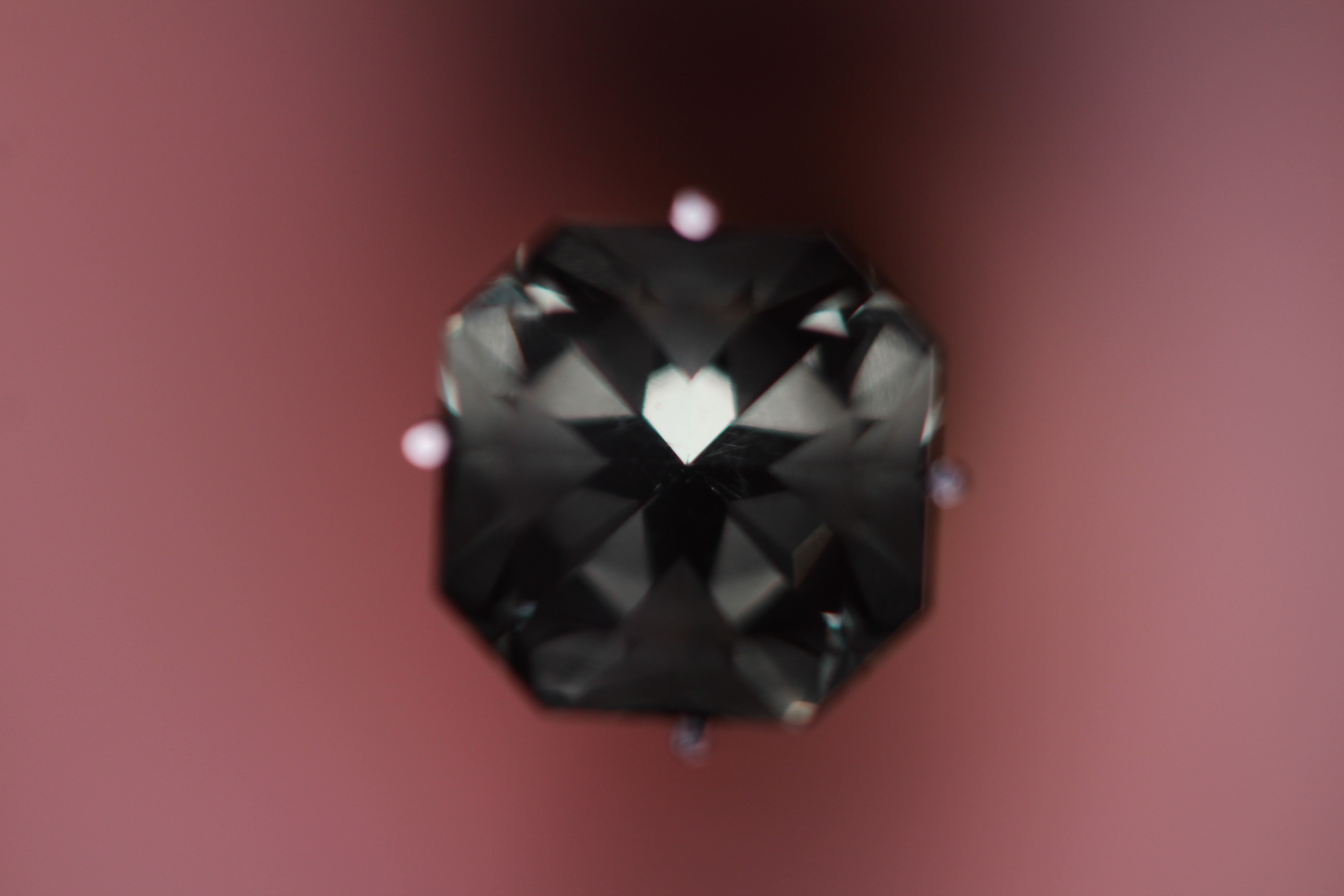2.7 Ct Lab Spinel