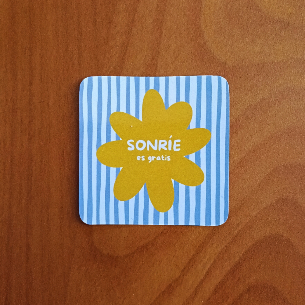 Sticker "Sonríe, es gratis"