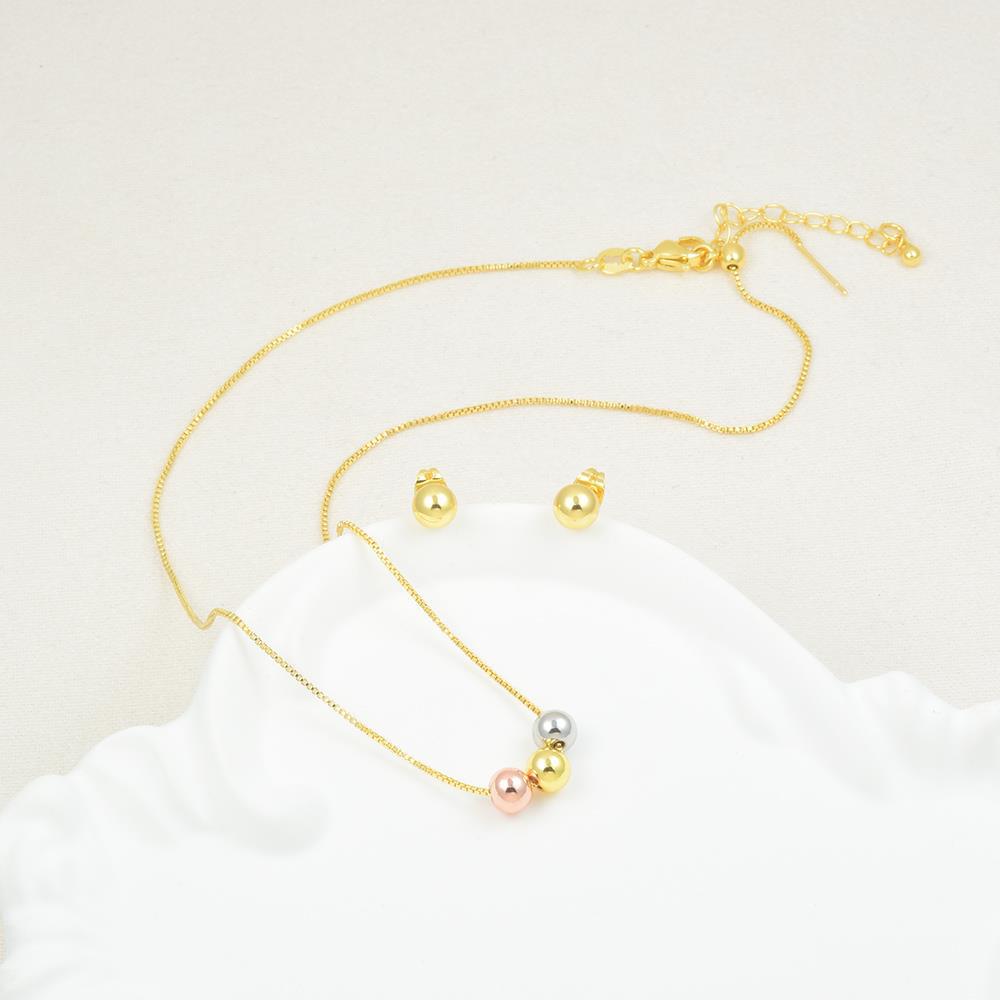 Set de joyas de bolas doradas