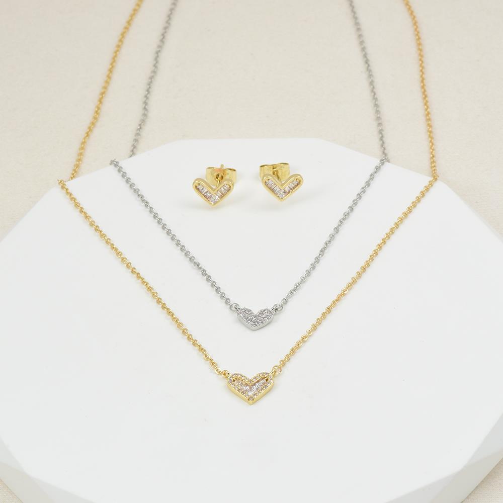 Set de joyas corazones dorados y plateados