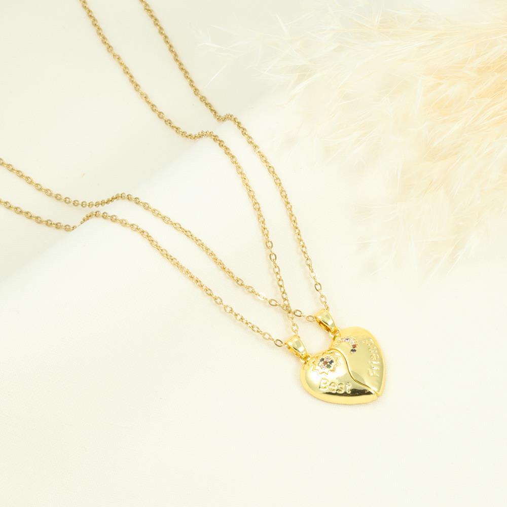 Collar de corazón dorado