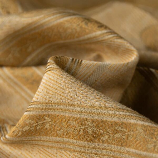 Permanent Flame Retardant Yarn Dyed Jacquard Fabric