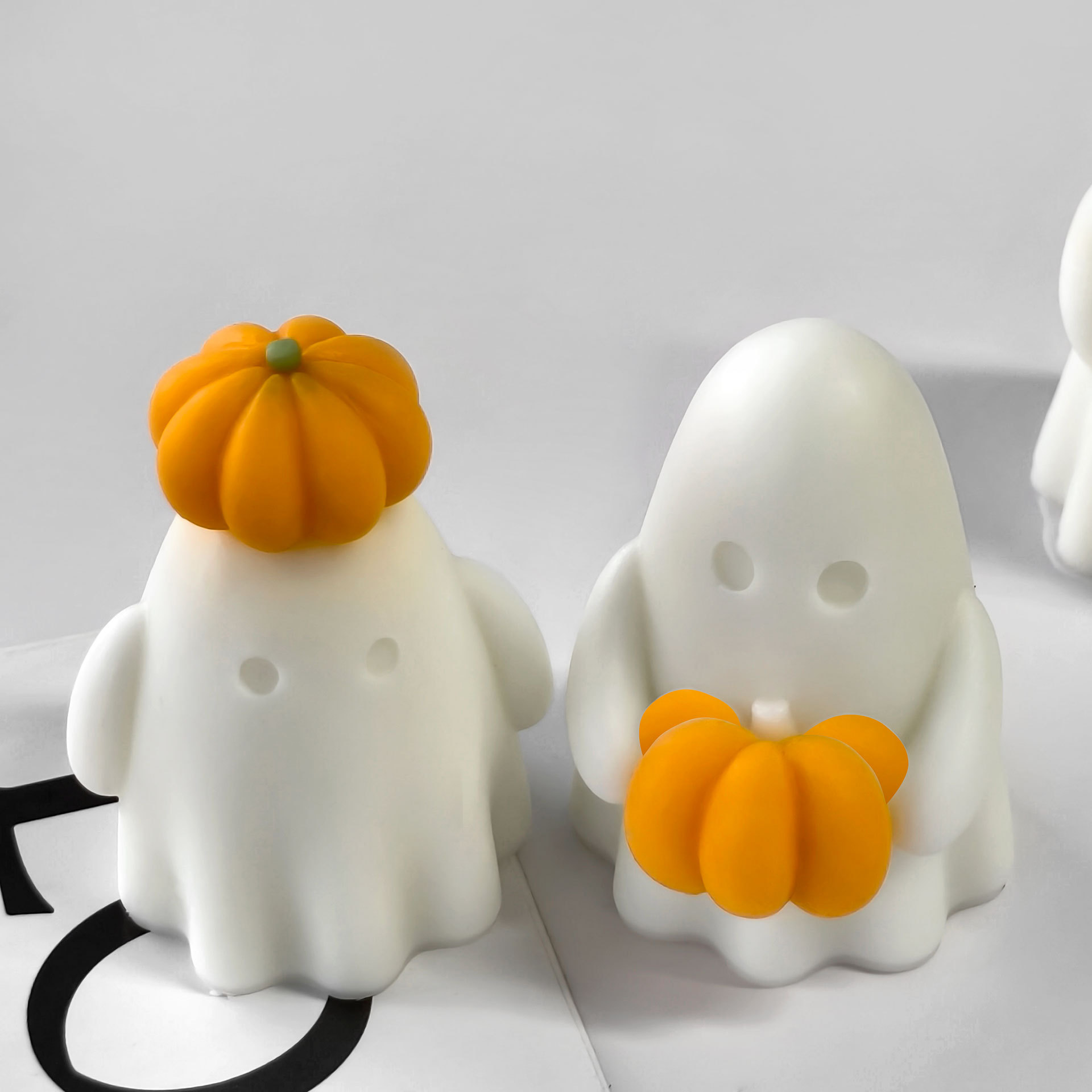 Halloween Ghost Candle Set