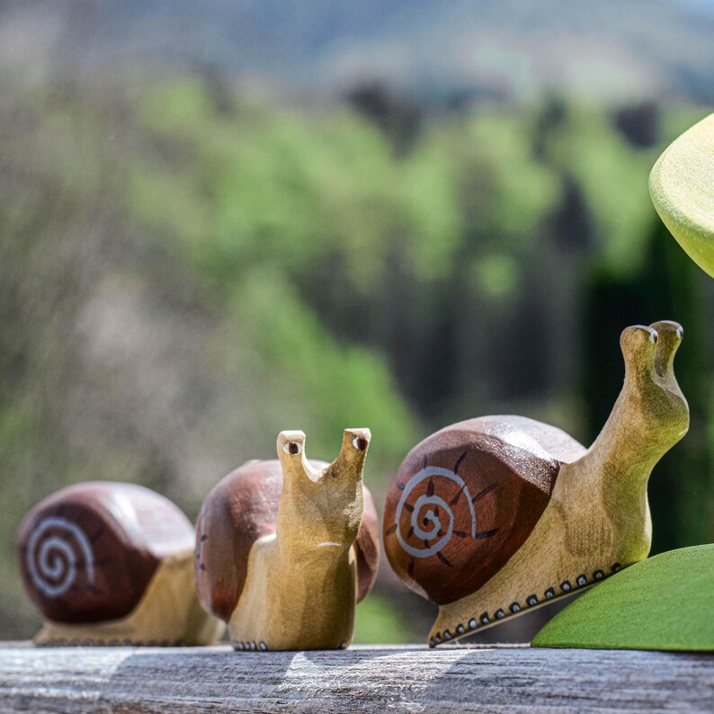 Adorable Wooden Snail Toy | Waldorf & Montessori Inspired Eco-Friendly Animal Toy | Handcrafted Organic Wood