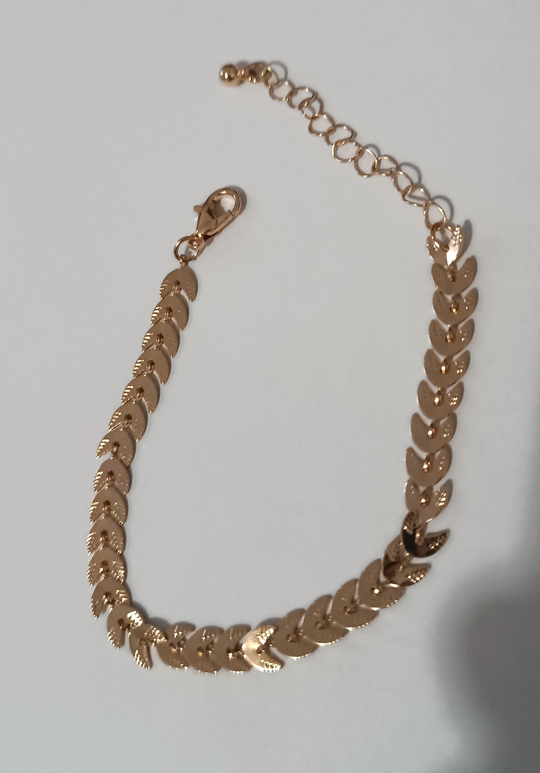 Bracelet feuille doré