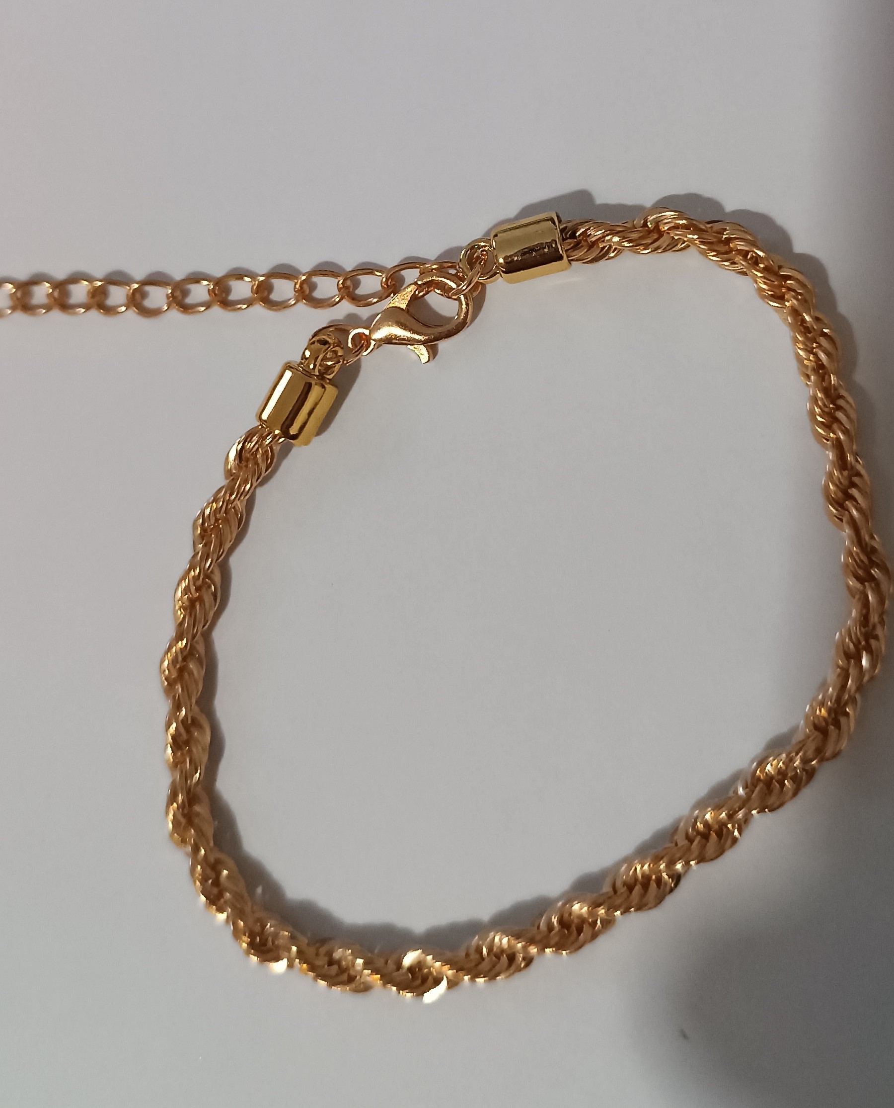 Bracelet chaîne torsadée doré