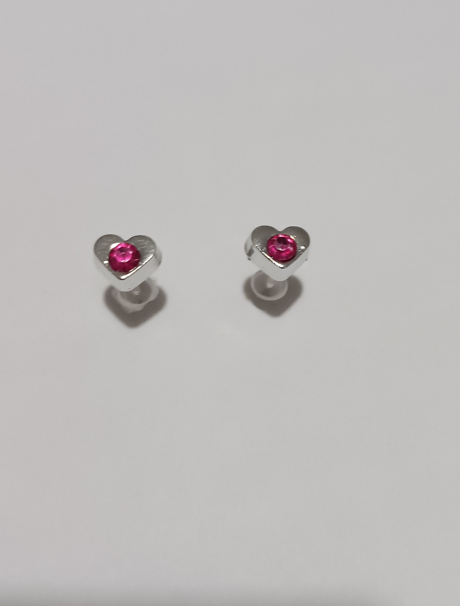 Boucles d'oreilles cœurs argentées