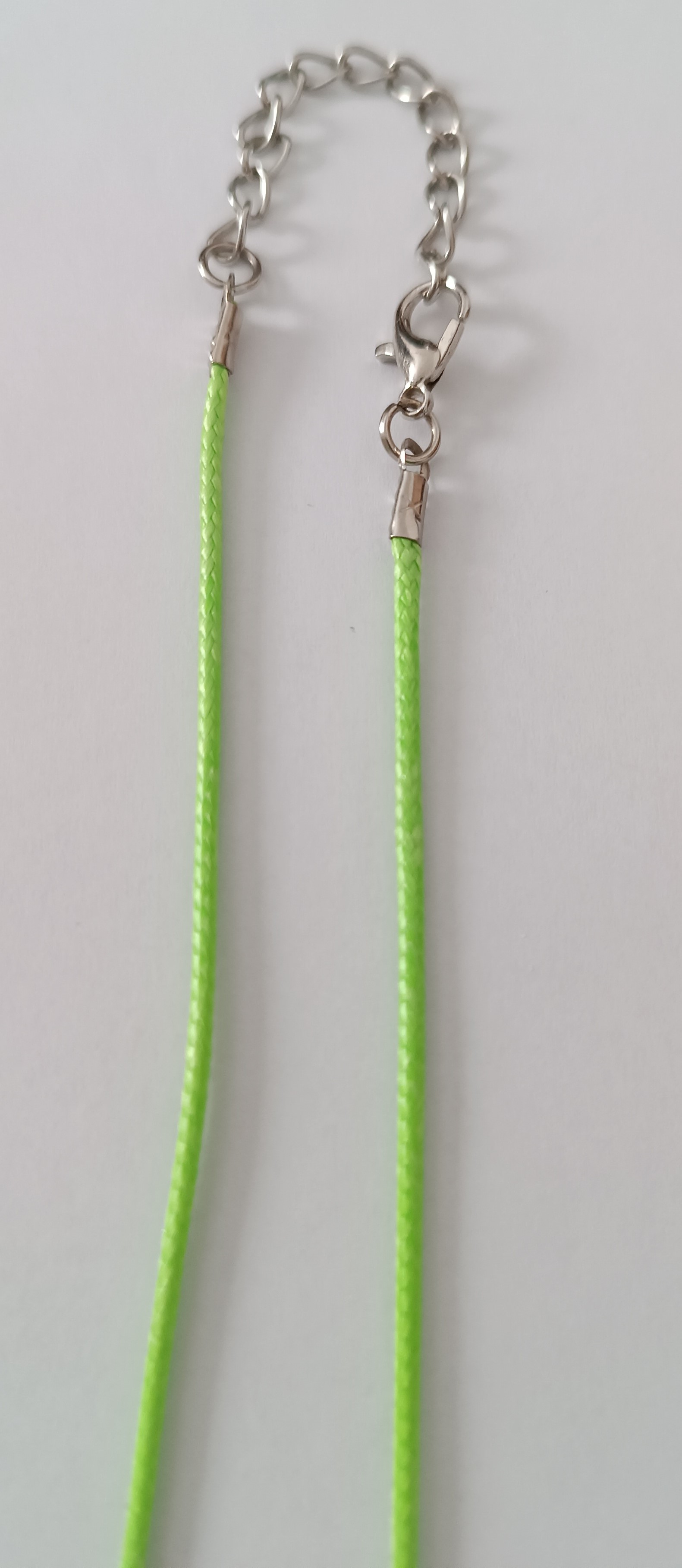 Collier arbre de vie en plastique