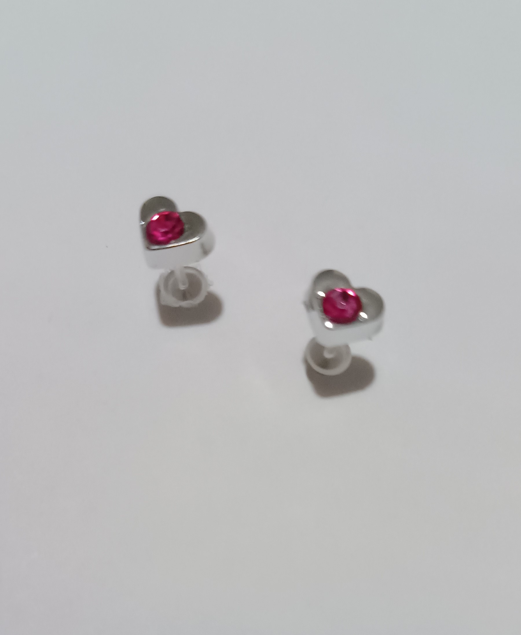 Boucles d'oreilles cœurs argentées