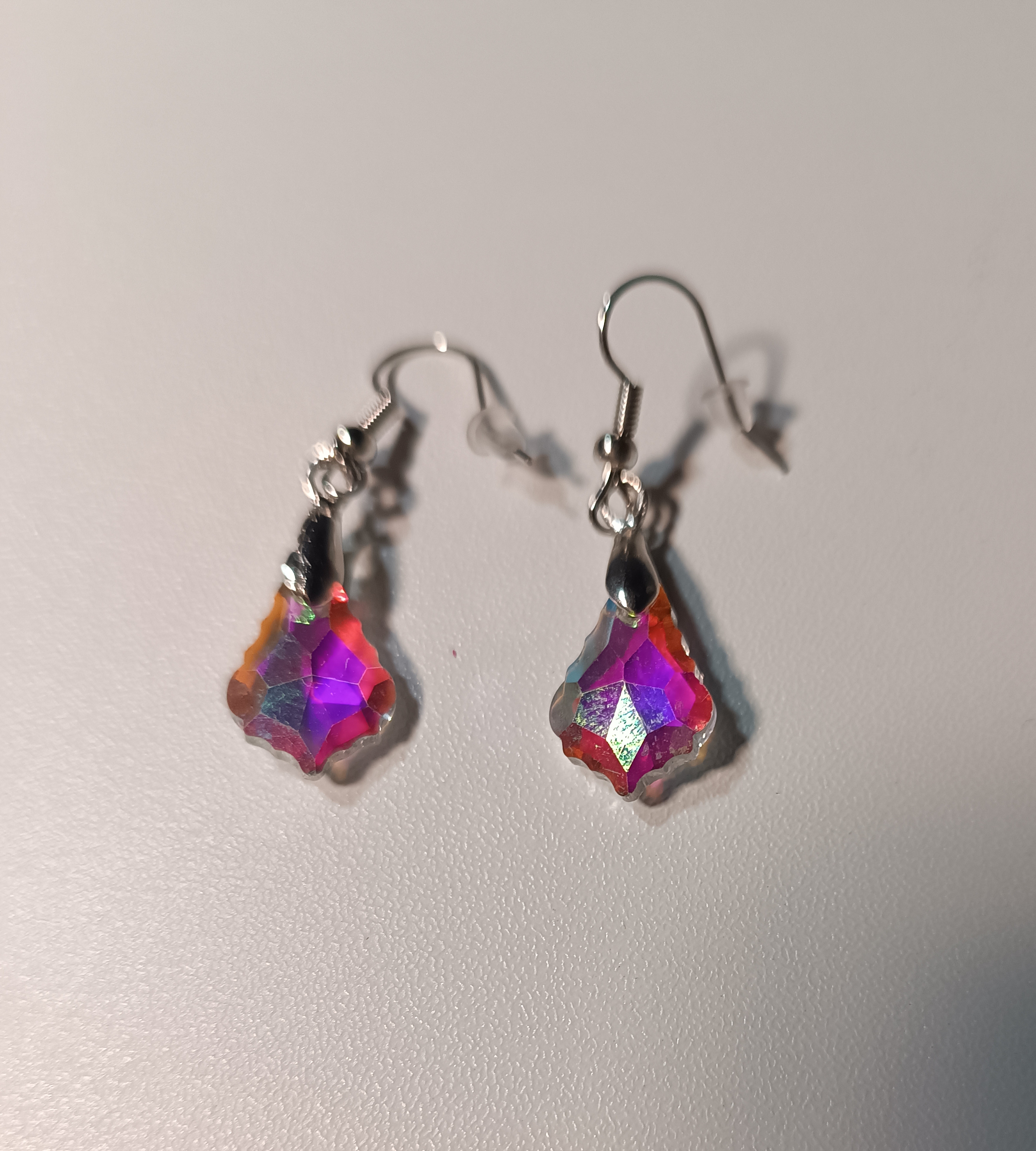 Parure collier et boucles d’oreilles en cristal 