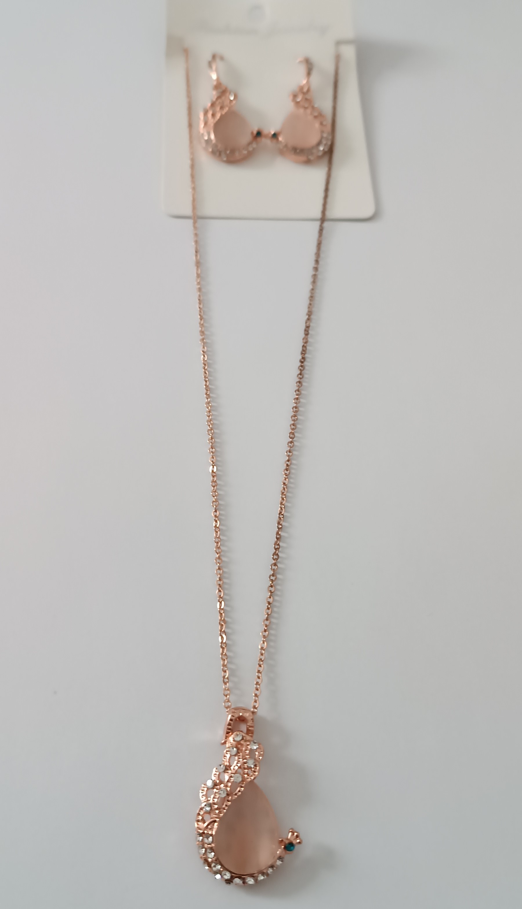 Parure Collier et Boucles d'Oreilles couleur or rose et strass