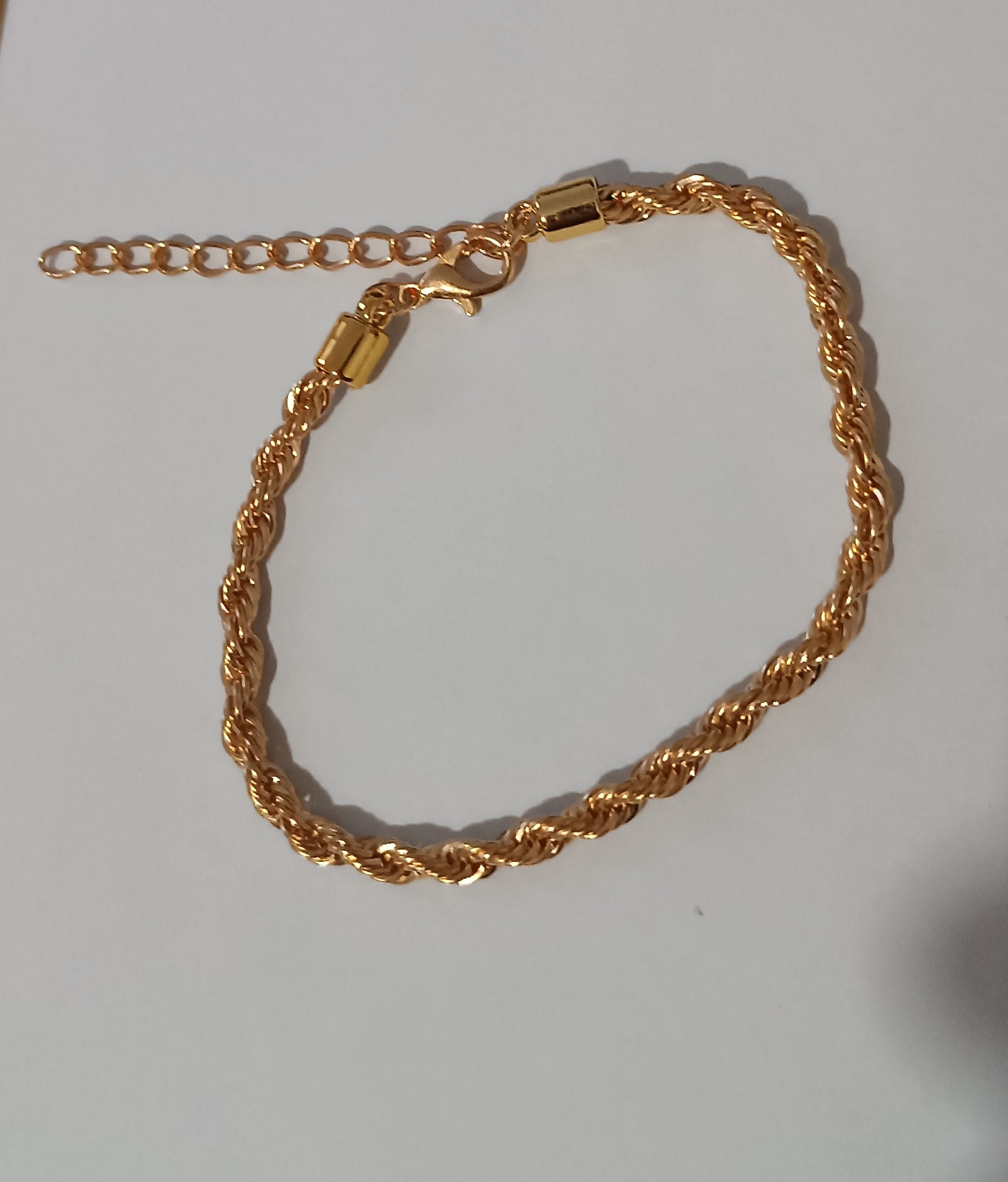 Bracelet chaîne torsadée doré