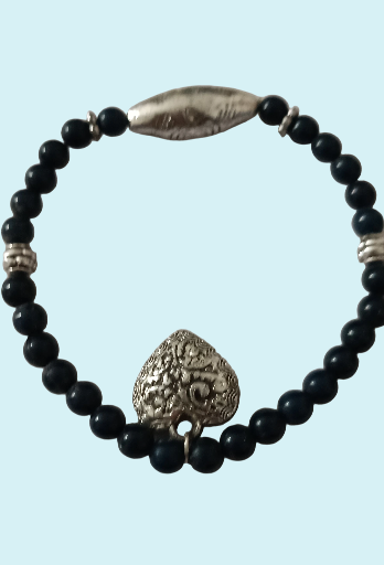 Bracelet élastique perles marine et coeur argenté