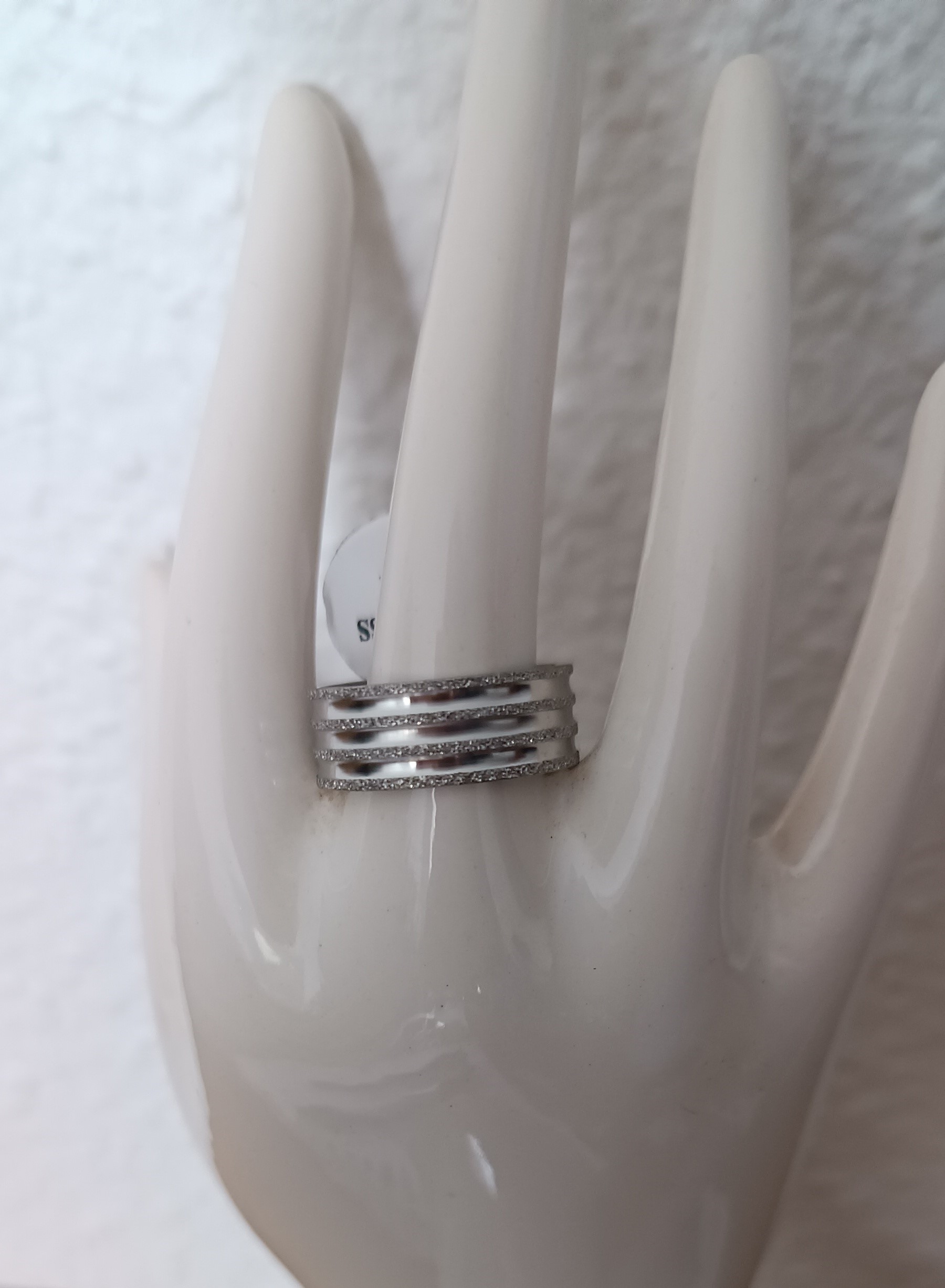 Bague 4 bandes argentées en acier inoxydable