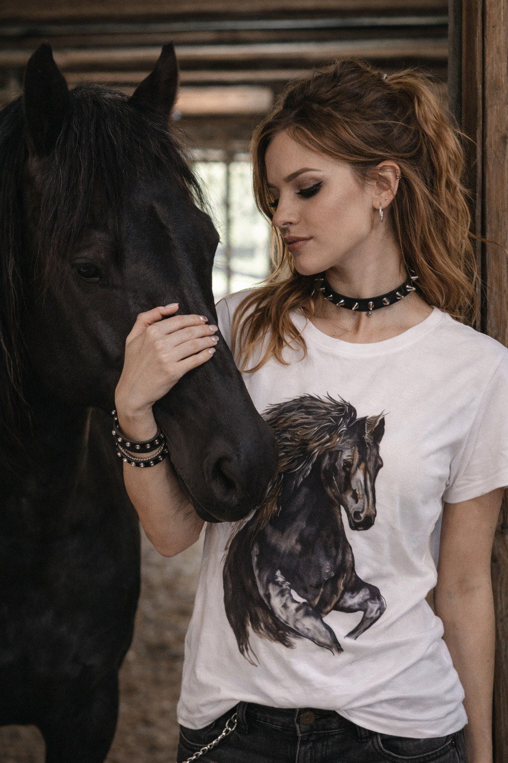 BLACK HORSE