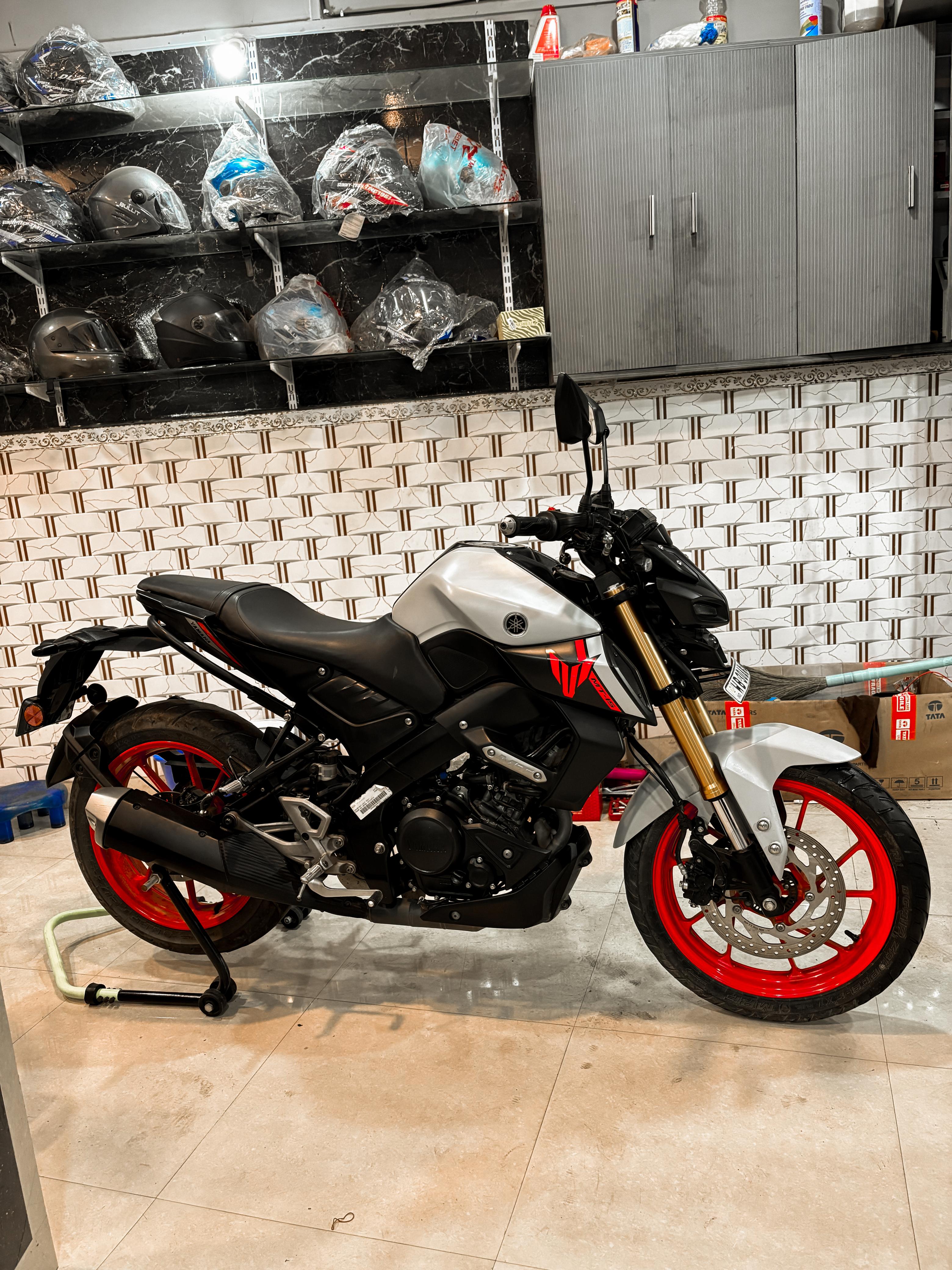2023 Yamaha MT-15