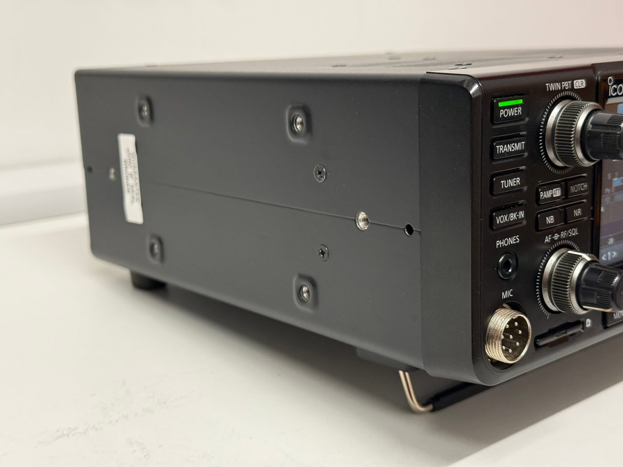 Icom IC-7300 HF/50MHz SDR Transceiver - Touch Screen | 100W Output