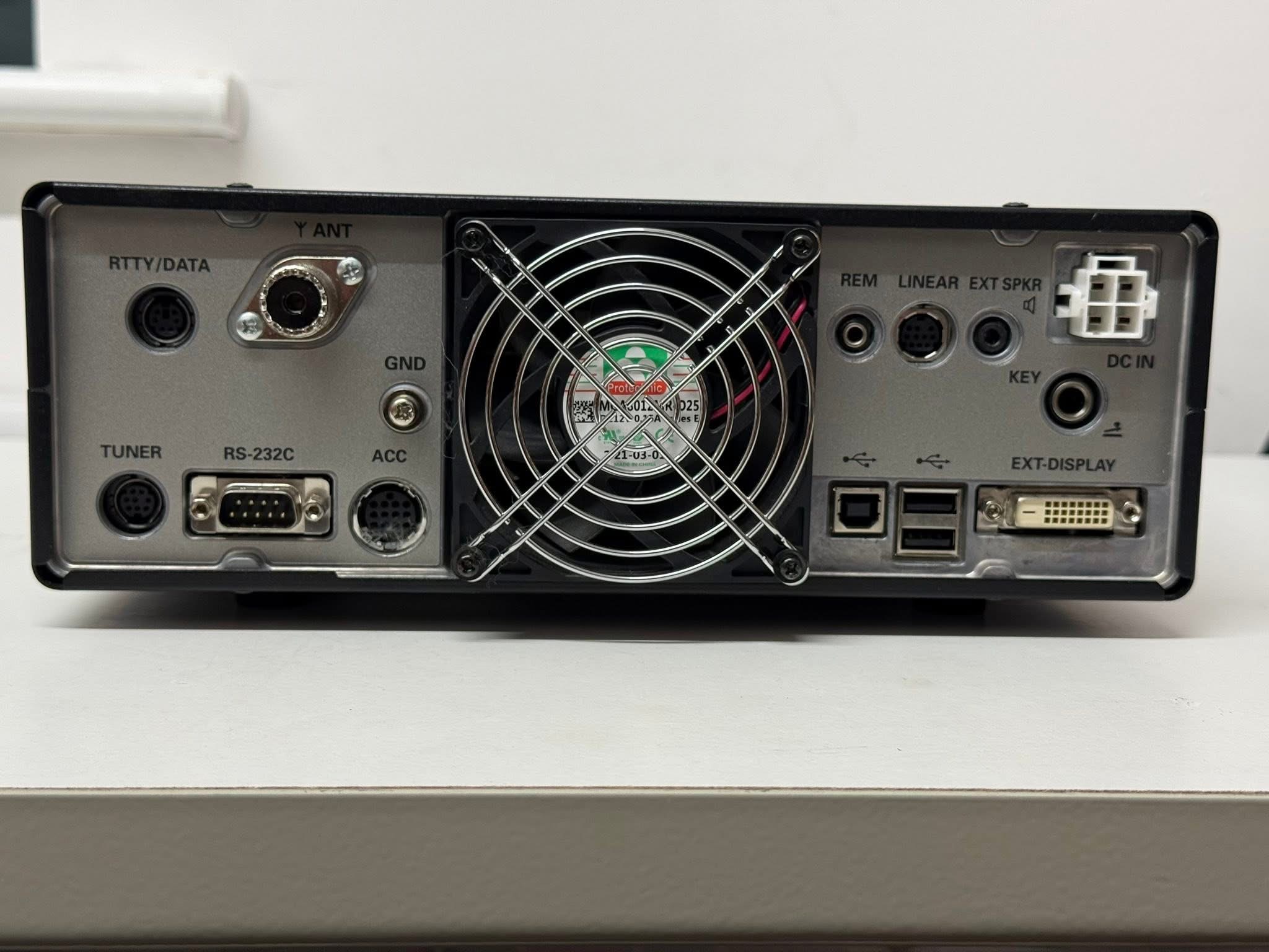 Yaesu FTDX10 HF/50MHz 