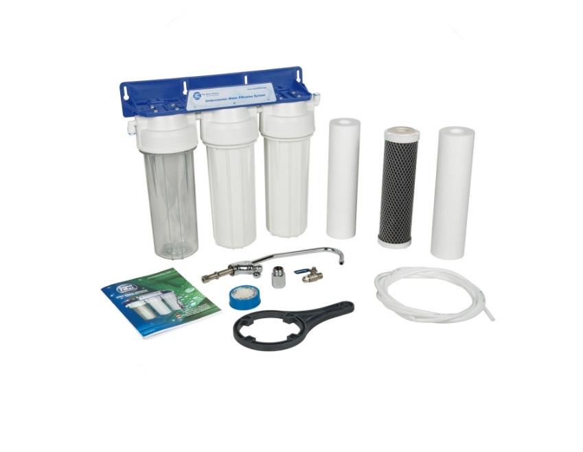 Sistem de microfiltrare al apei in 3 etape