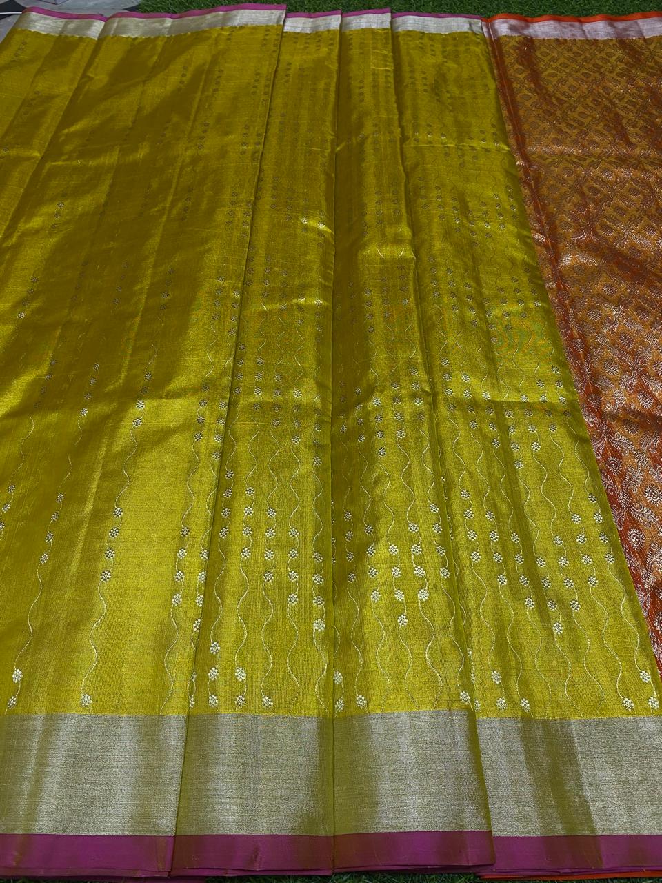 Venkatagiri Pure Handloom Tissue Saree with 6 Inch Border and Hand Buta