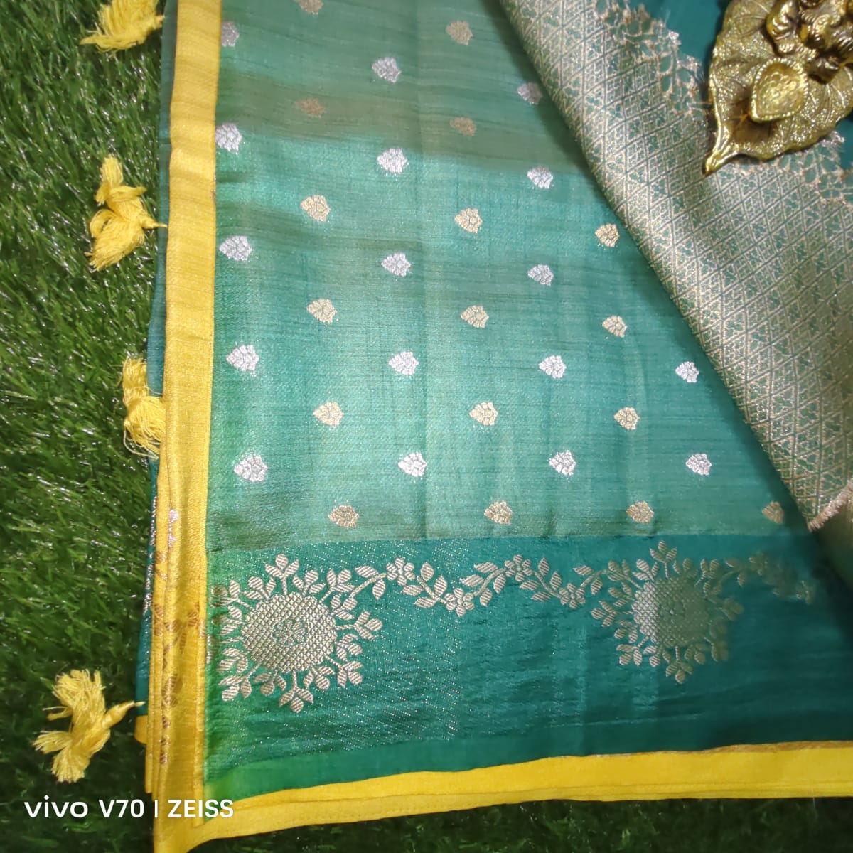 Elegant Soft Lime Yellow Tussar Silk Saree with Emerald Green Contrast Pallu