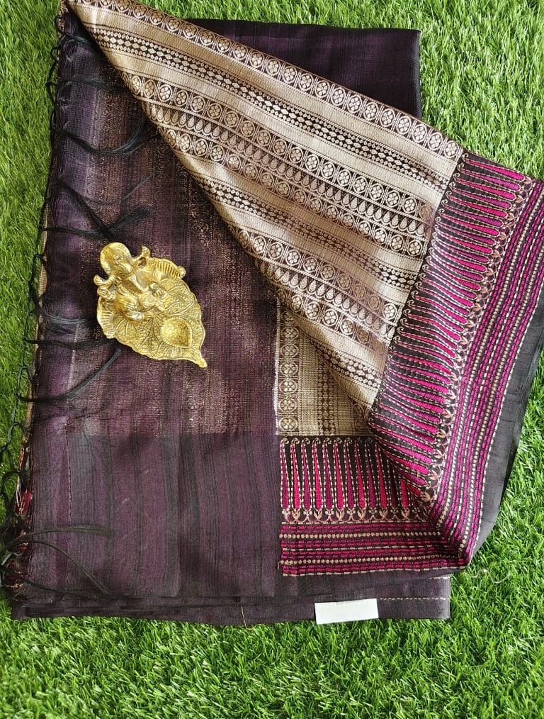 Elegant Wine Jute Linen Saree with Rich Gold Brocade