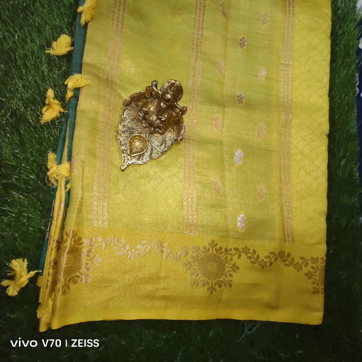 Elegant Soft Lime Yellow Tussar Silk Saree with Emerald Green Contrast Pallu