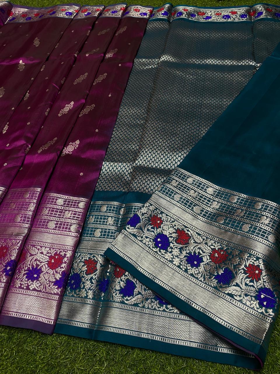 Venkatagiri Pure Handloom Pattu Saree with 10 Inch Designer Border and Hand Buta