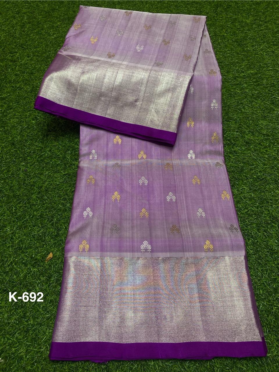 Venkatagiri Pure Handloom Pattu Saree with 6 Inch Kaddi Border