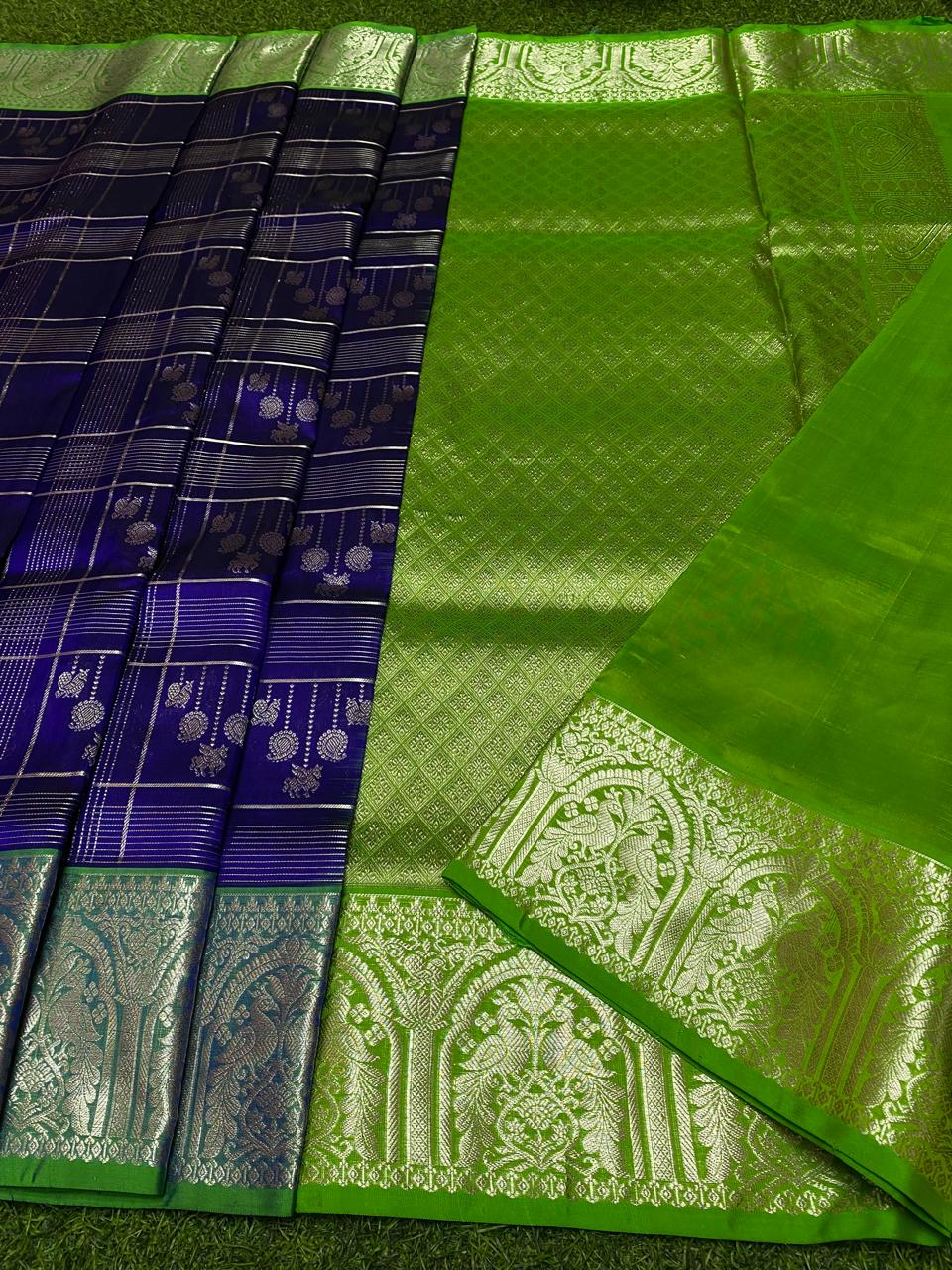 Venkatagiri Pure Handloom Pattu Saree with 6 Inch Designer Border and Full Hand Buta Work