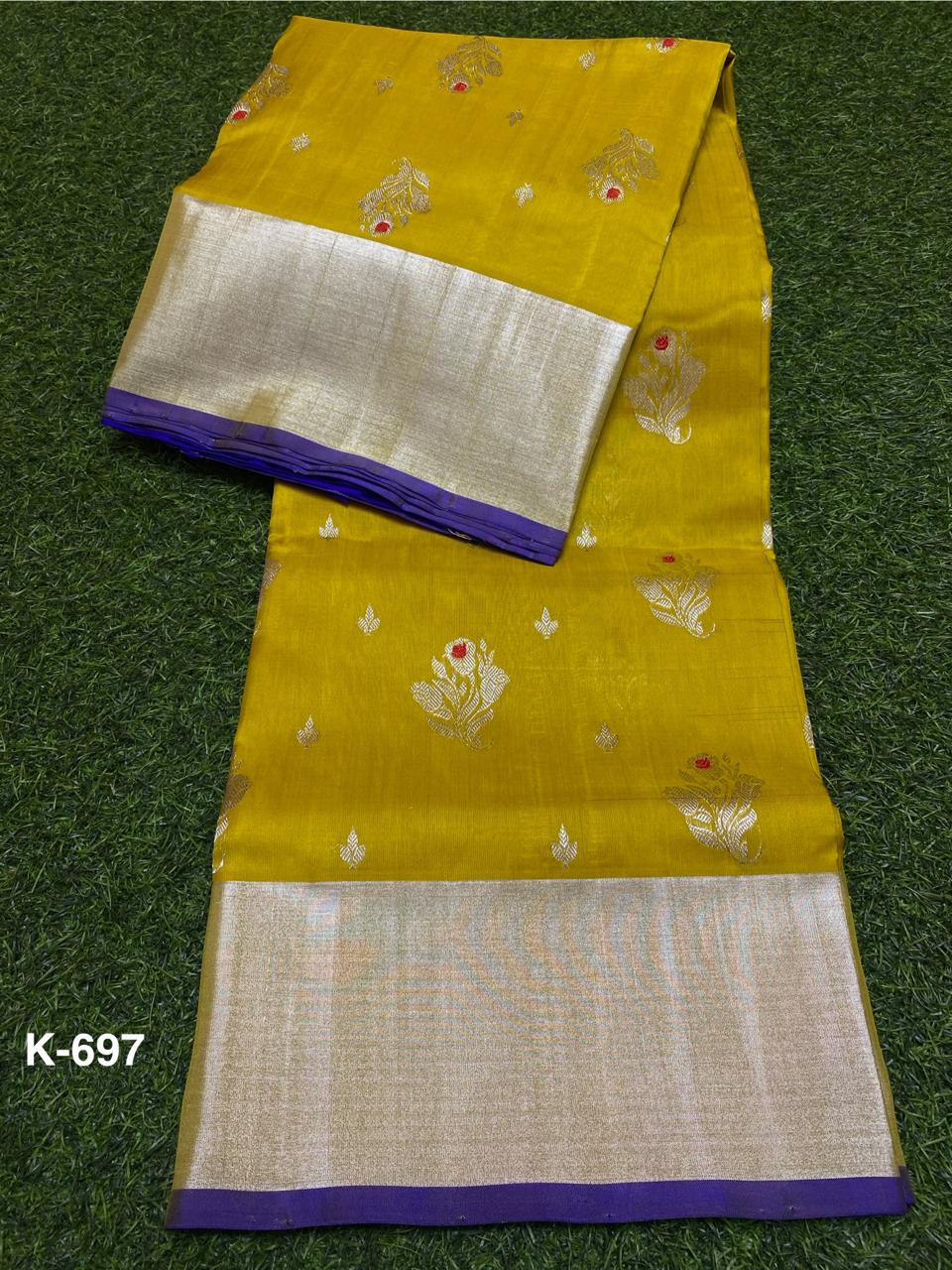 Venkatagiri Pure Handloom Pattu Saree with 6 Inch Kaddi Border