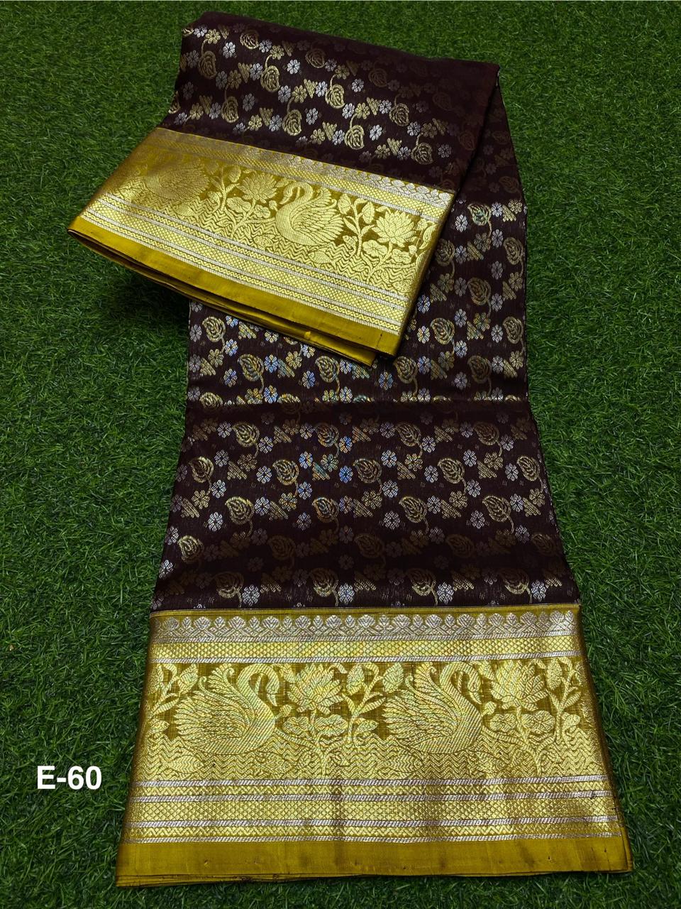 Venkatagiri Pure Handloom Pattu Saree with 12 Inch Designer Border and Hand Buta