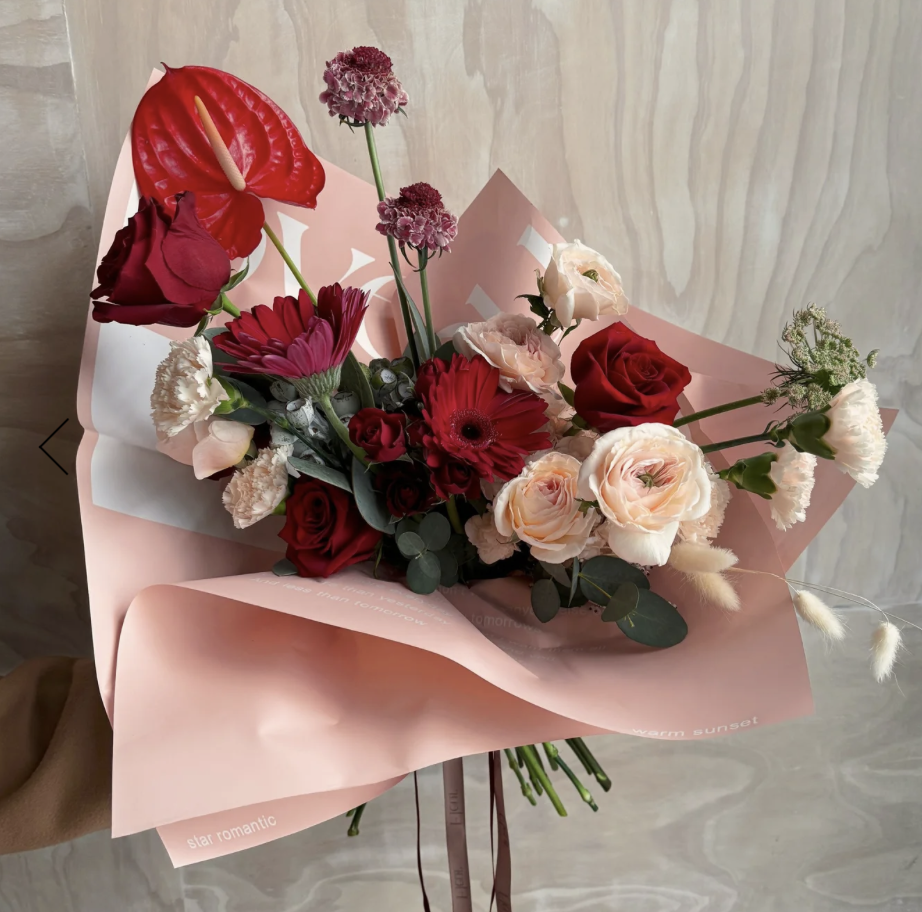 Ramo de flores románticas