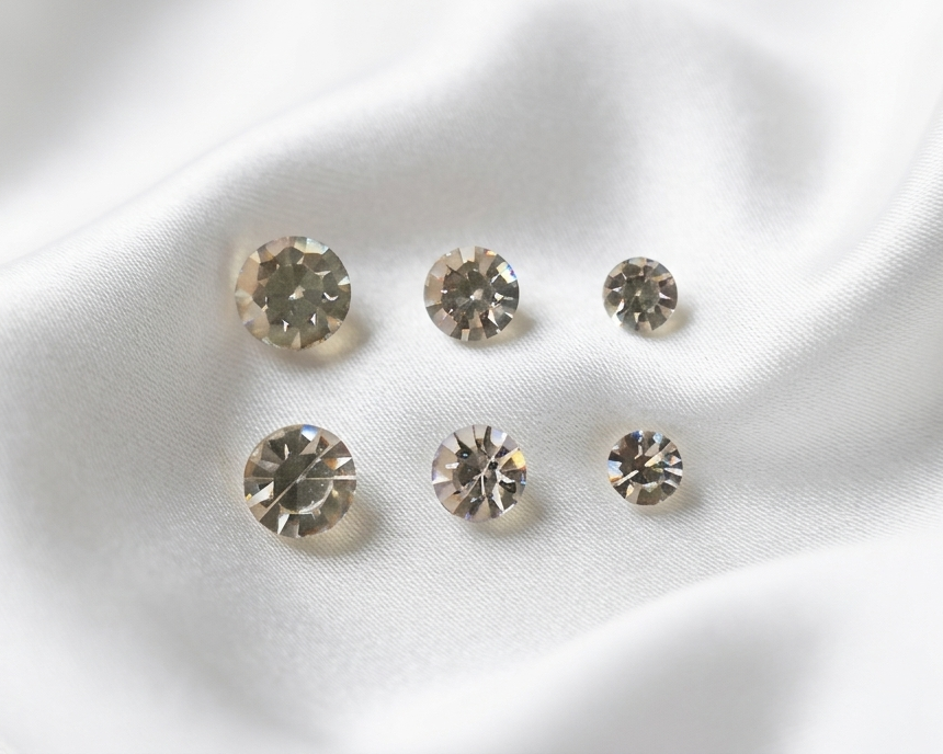 Crystal Solitaire Stud Set