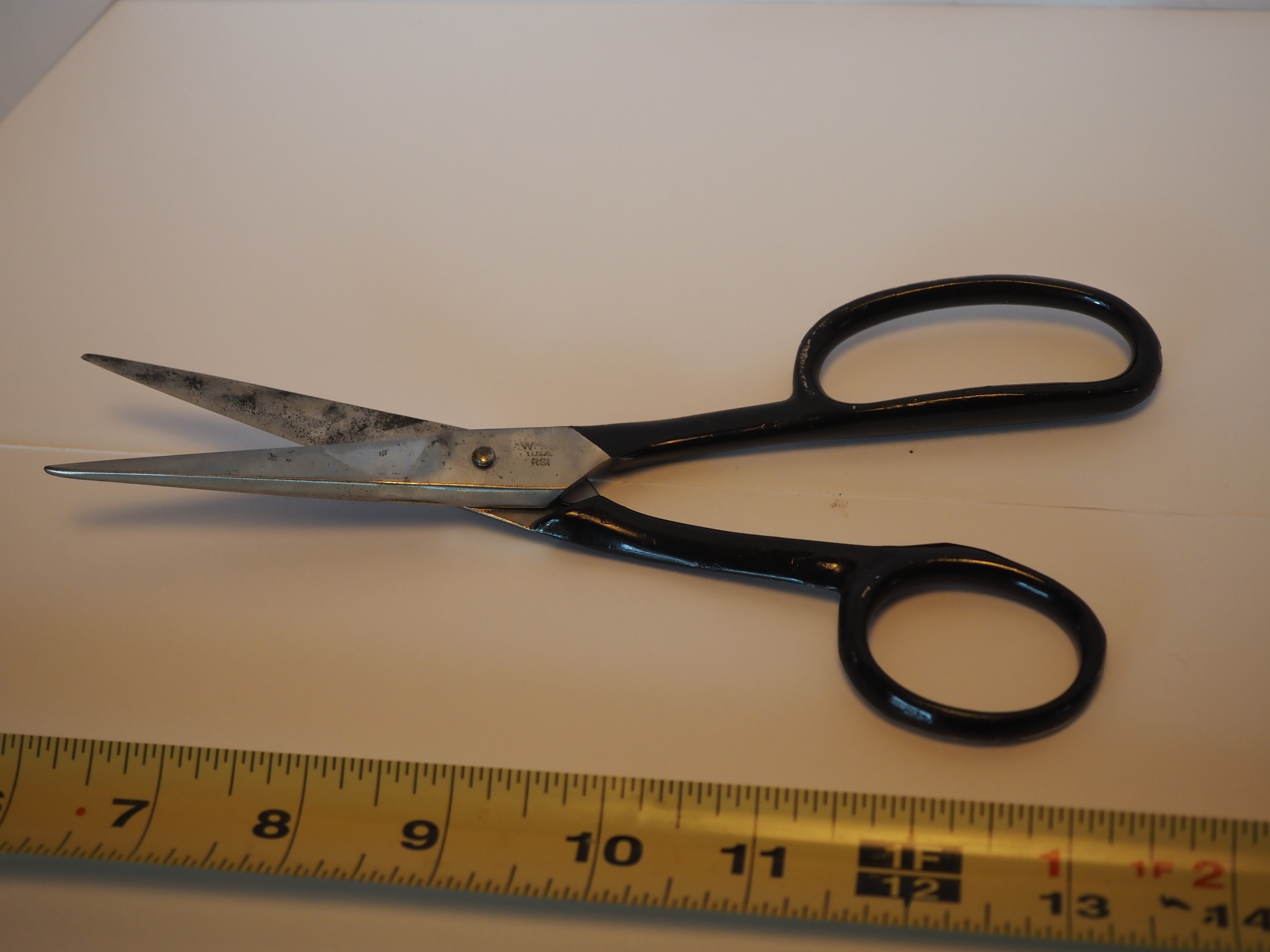WISS U.S.A. RS1 Rug and Carpet Shears