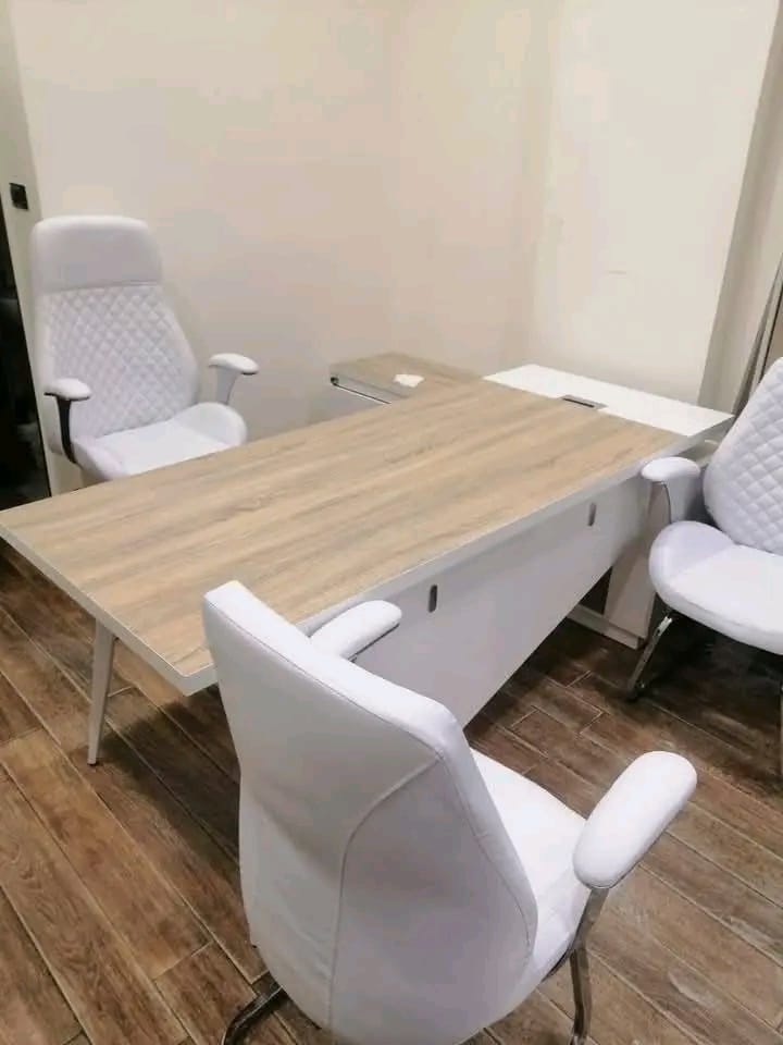 مكتب مقاس 180 