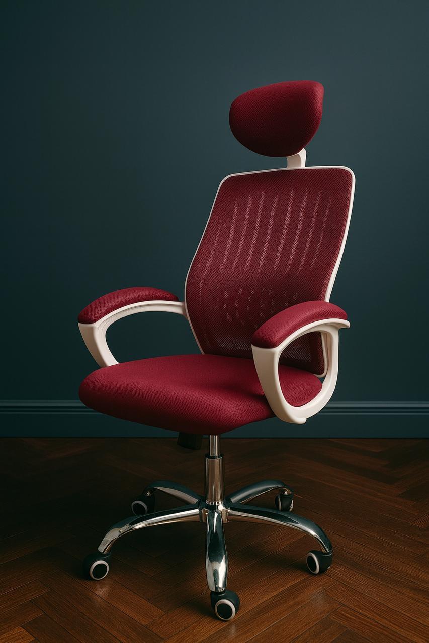 كرسي لون احمر شاسيه ابيض